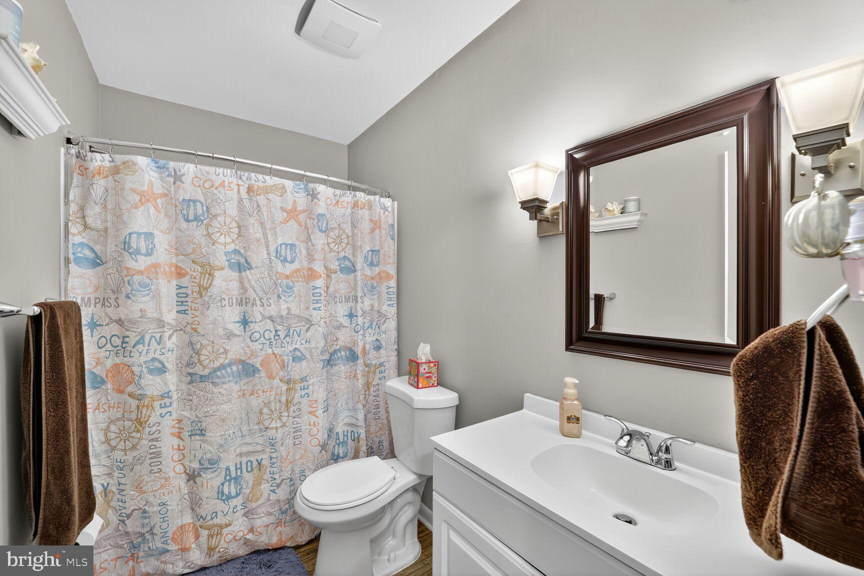 TANTALLON ON THE POTOMAC - Residential Lease