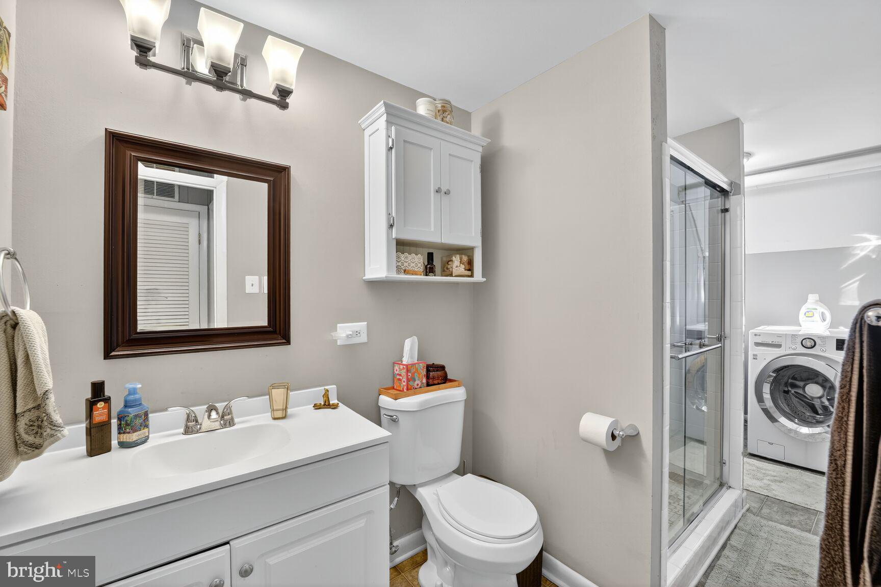 TANTALLON ON THE POTOMAC - Residential Lease