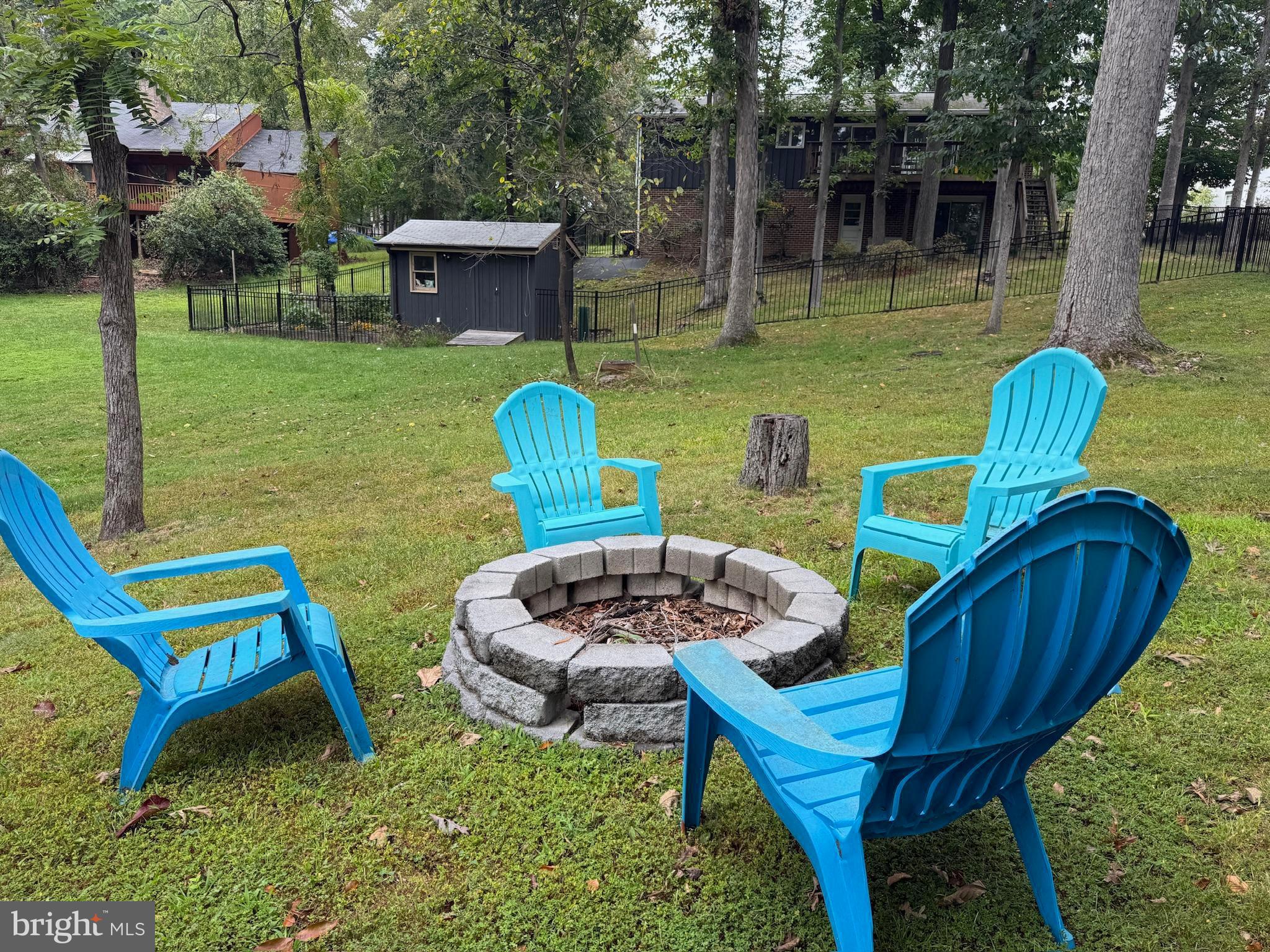 TANTALLON ON THE POTOMAC - Residential Lease