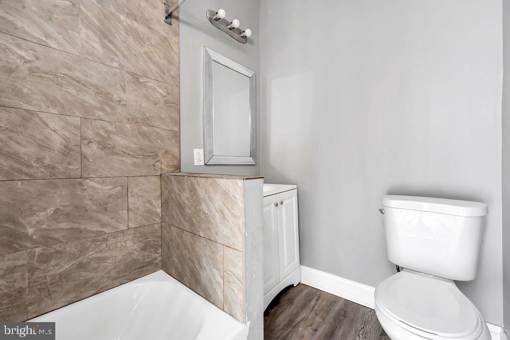 PHILADELPHIA (WEST) - Residential