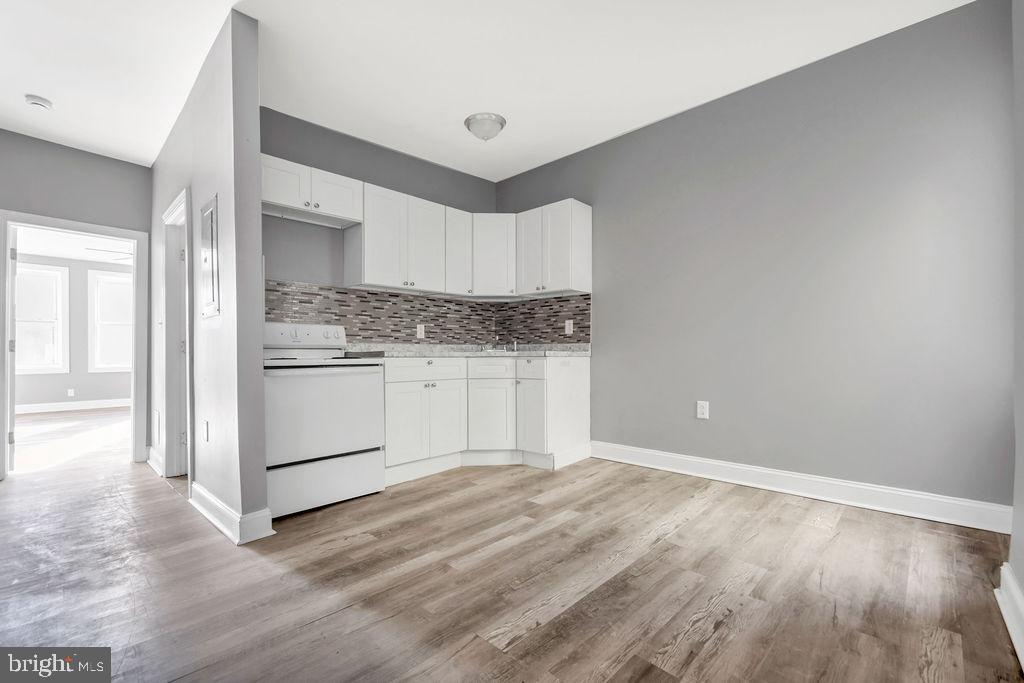 PHILADELPHIA (WEST) - Residential