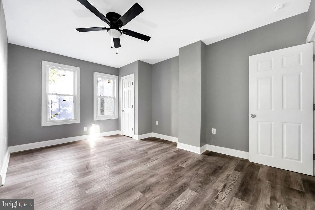 PHILADELPHIA (WEST) - Residential