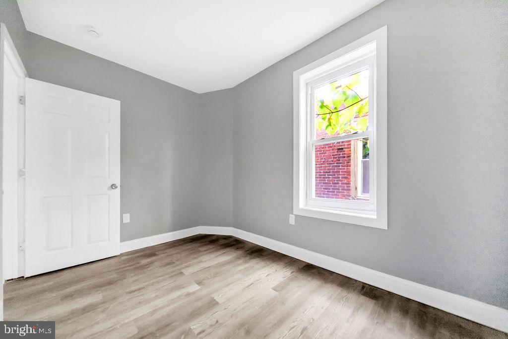 PHILADELPHIA (WEST) - Residential