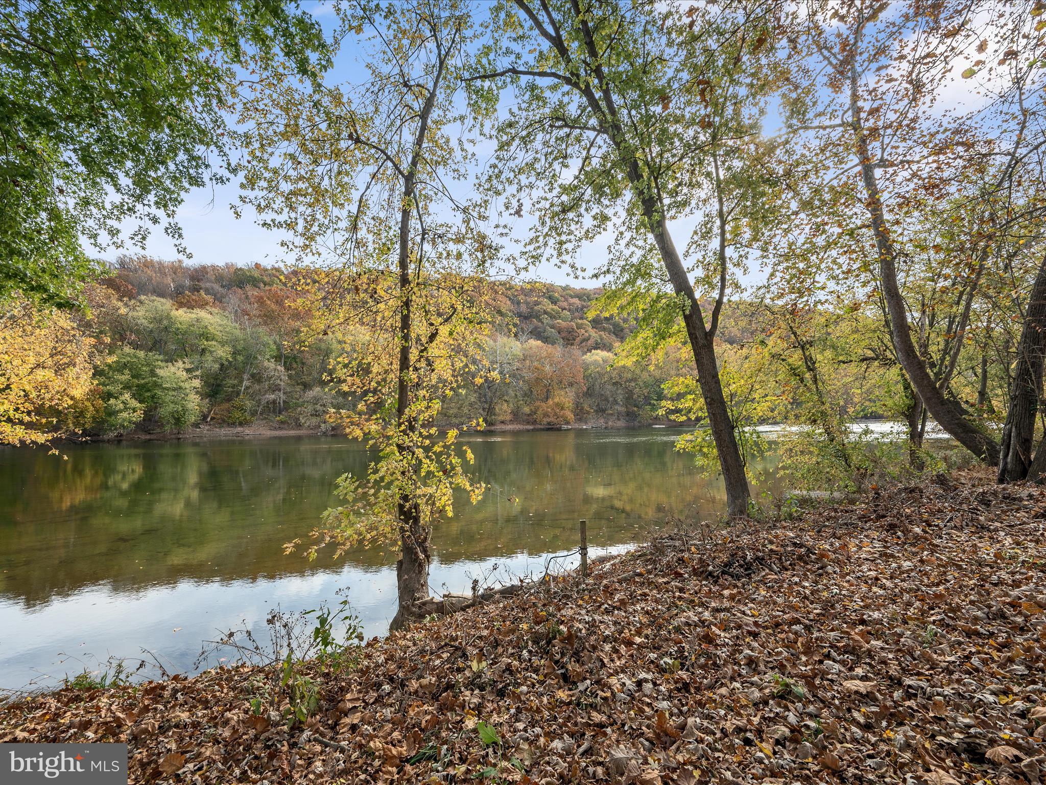 AVON BEND - Residential