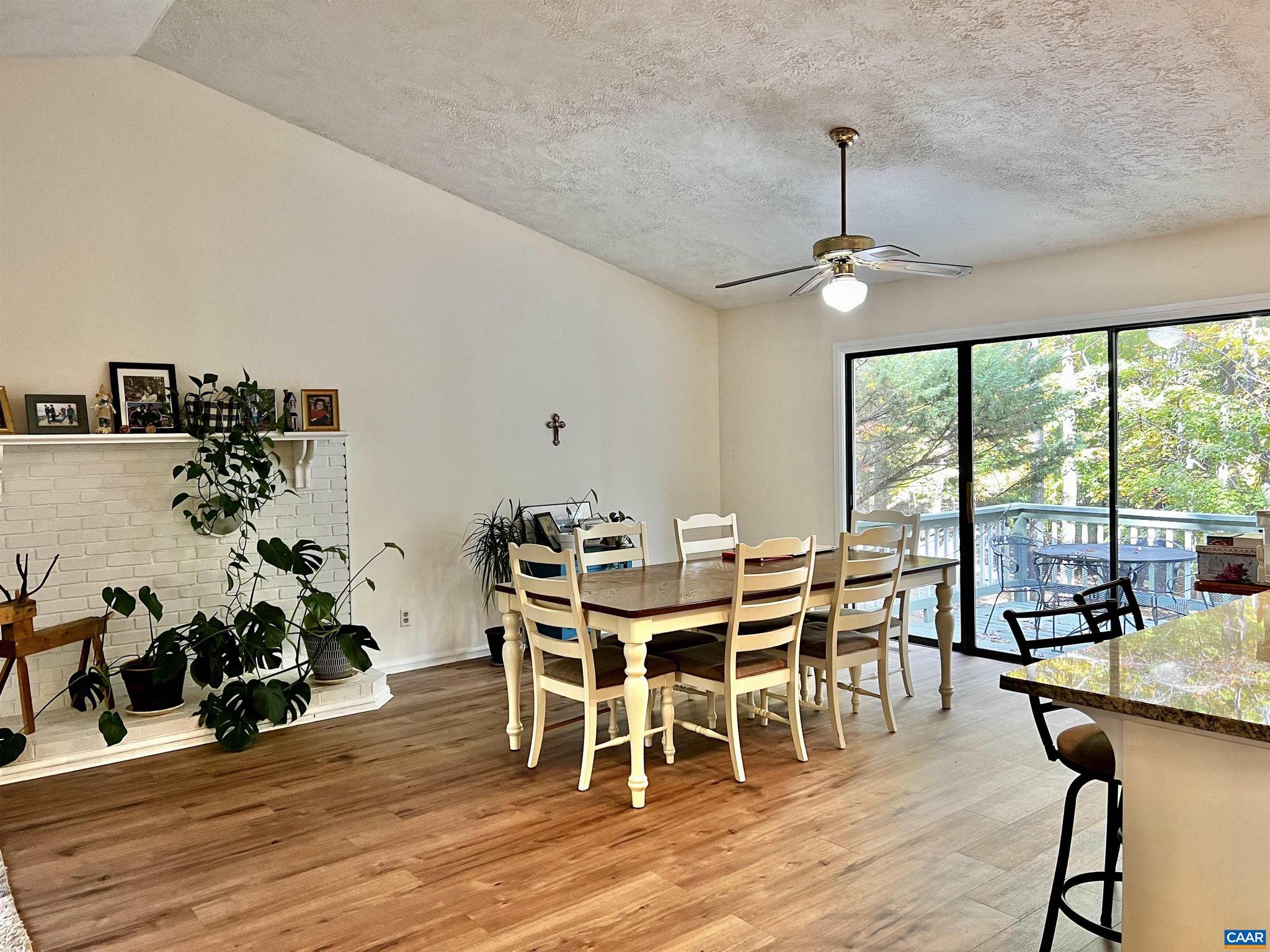 LAKE MONTICELLO - Residential