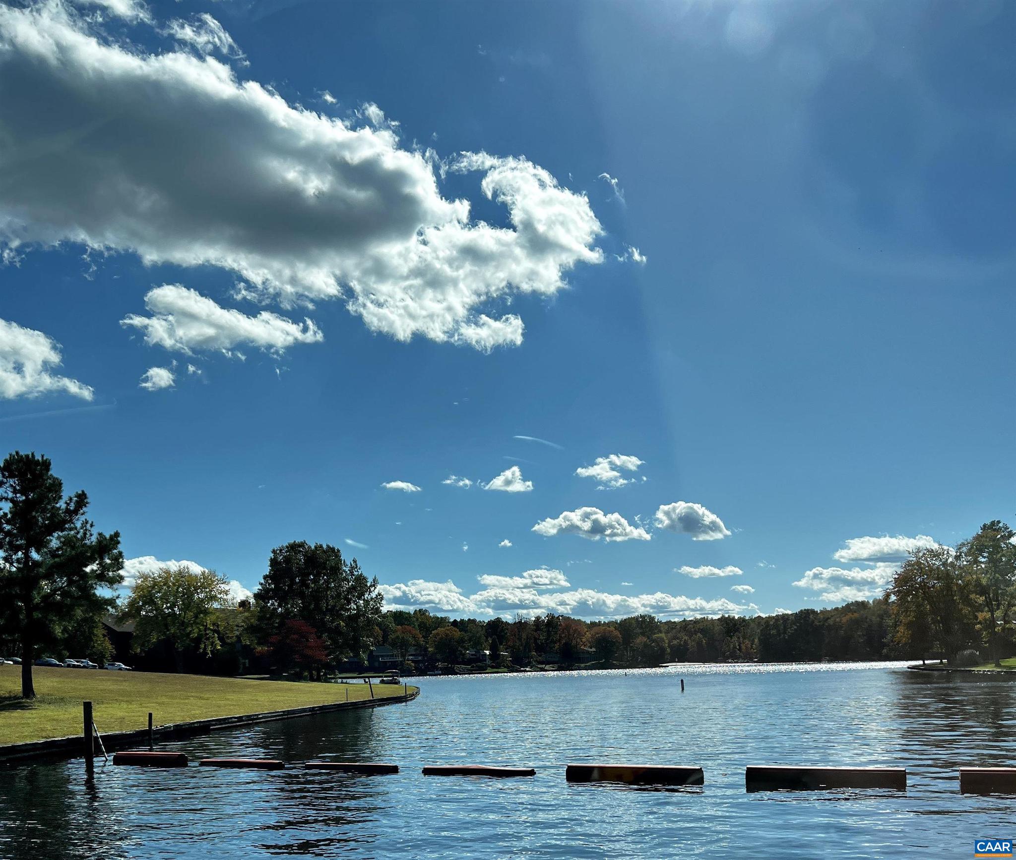 LAKE MONTICELLO - Residential