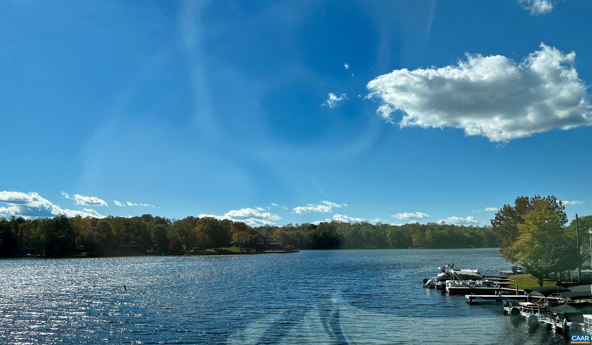 LAKE MONTICELLO - Residential