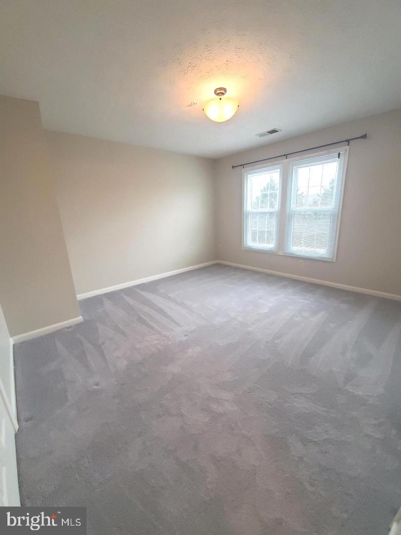 BRIGHTFIELD - Residential Lease