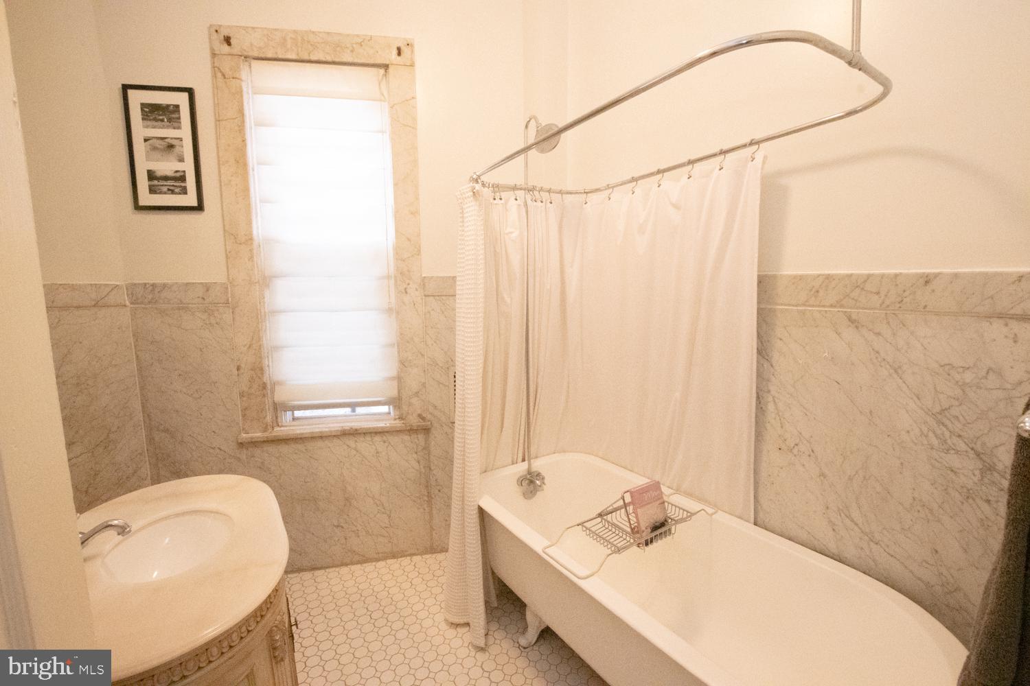 RESERVOIR HILL HISTORIC DISTRICT - Residential