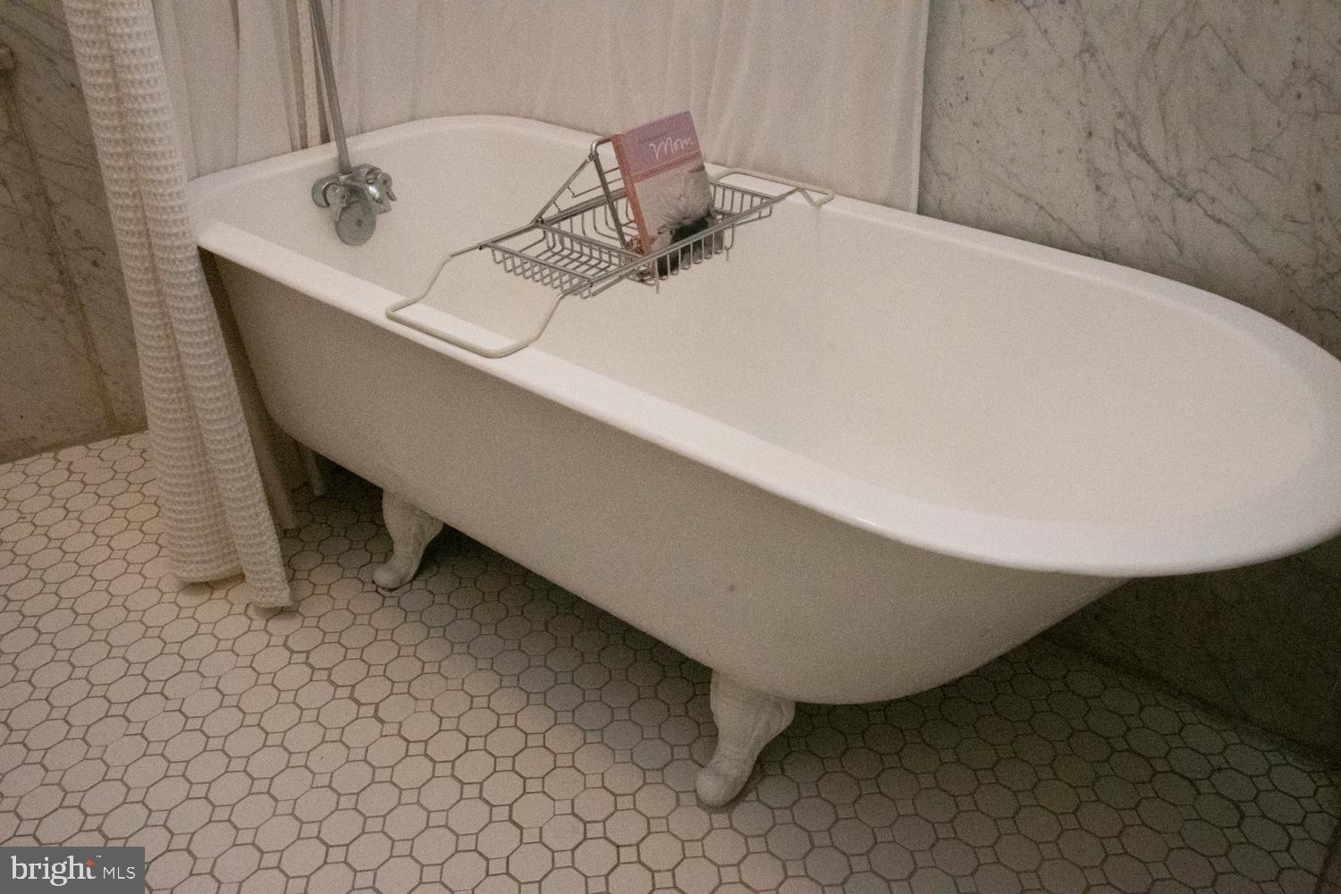 RESERVOIR HILL HISTORIC DISTRICT - Residential