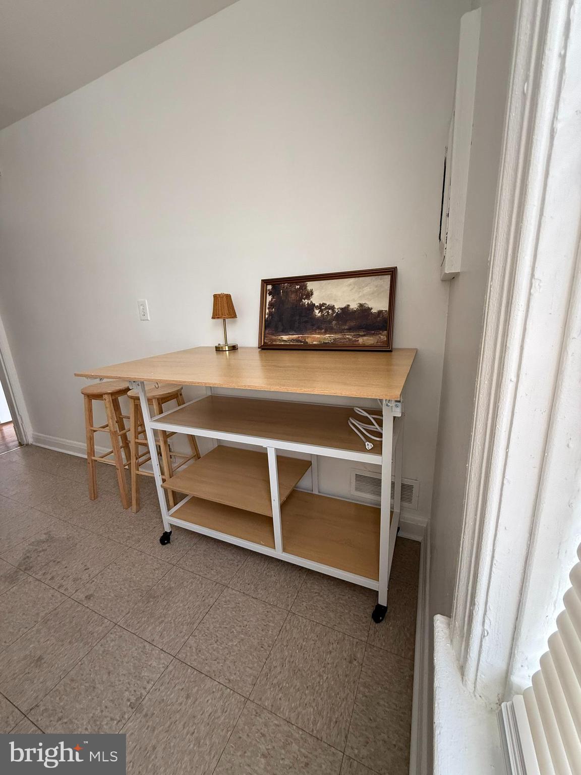 BELAIR-EDISON - Residential Lease