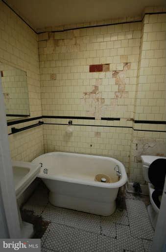 WESTPORT - Residential