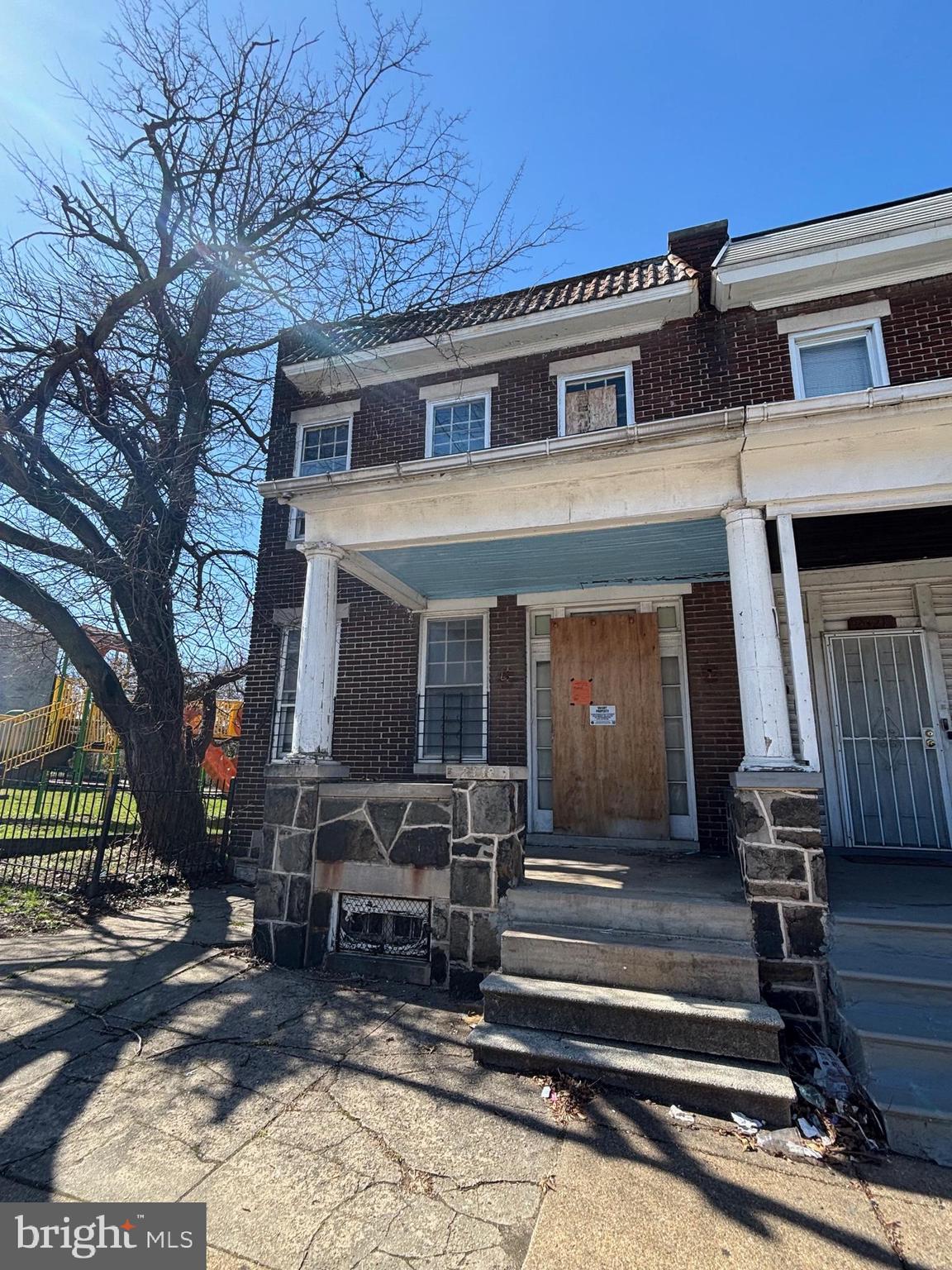 WESTPORT - Residential