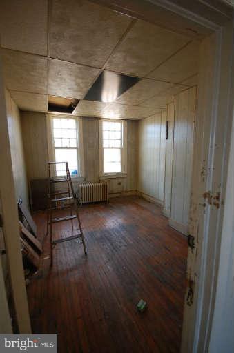 WESTPORT - Residential