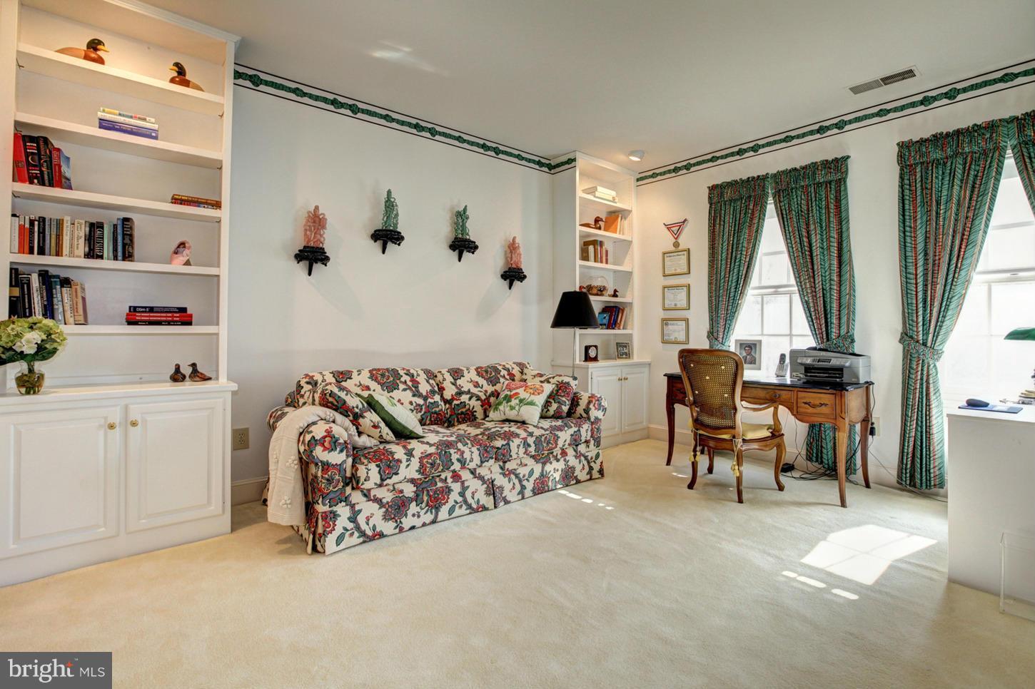 AVENEL - Residential