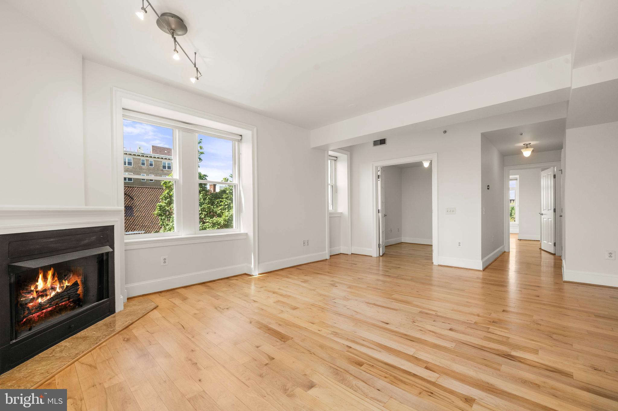 1750 16TH STREET NW 52