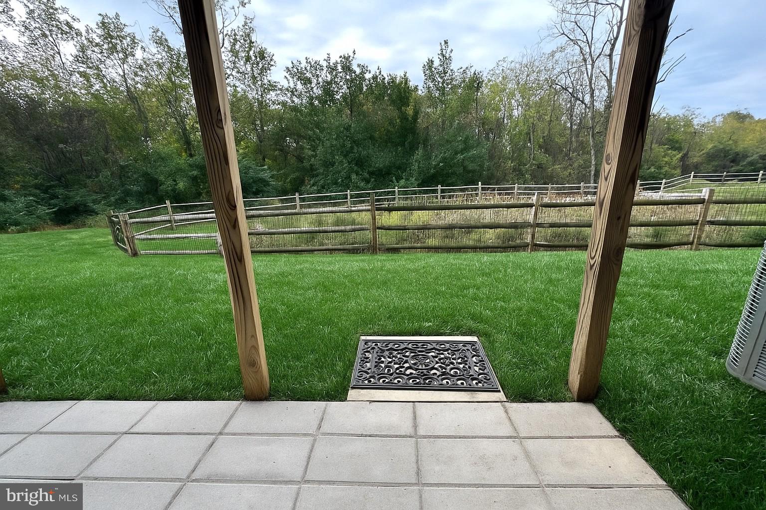 LOCHIEL FARM - Residential Lease