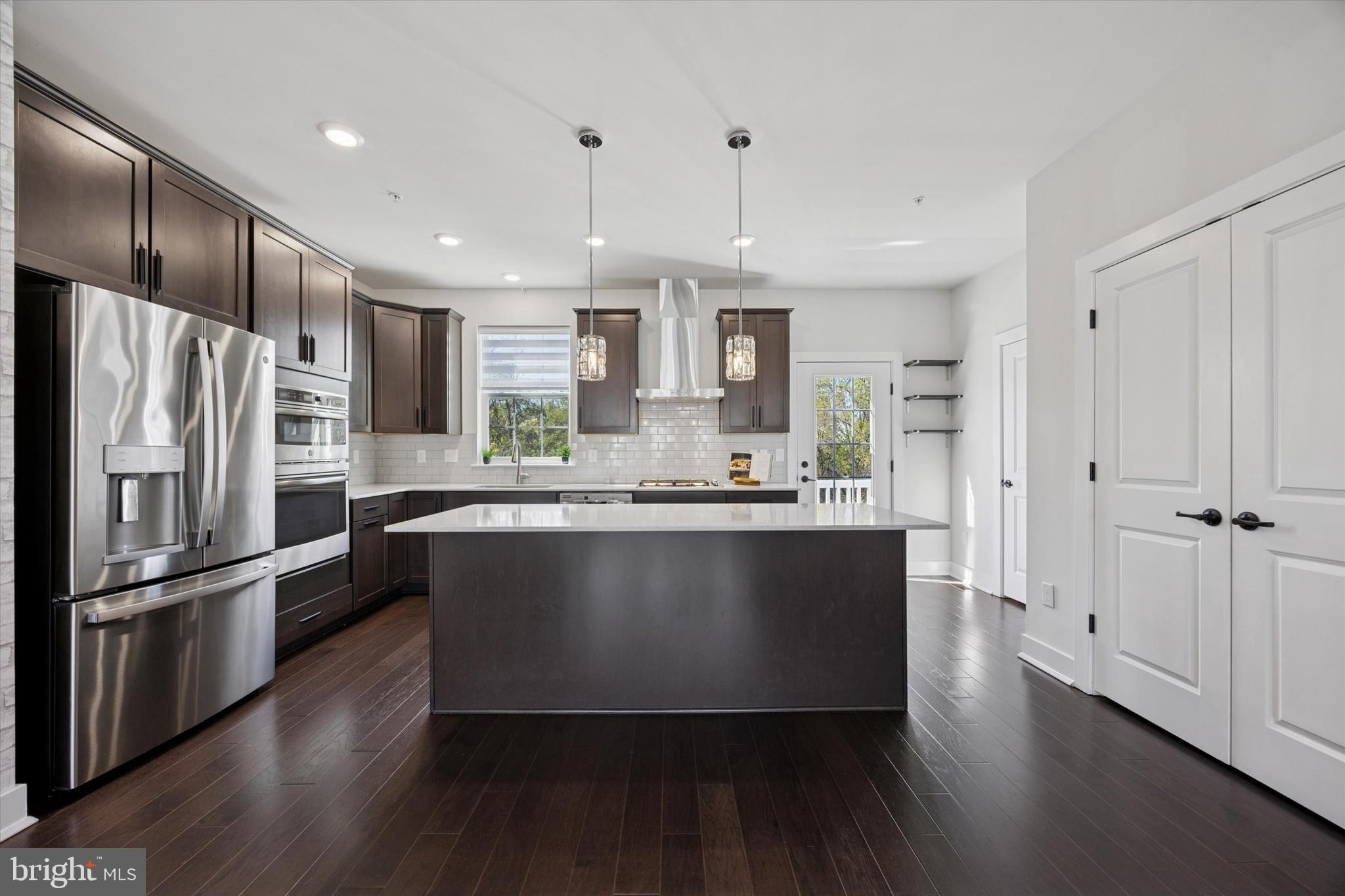 LOCHIEL FARM - Residential Lease