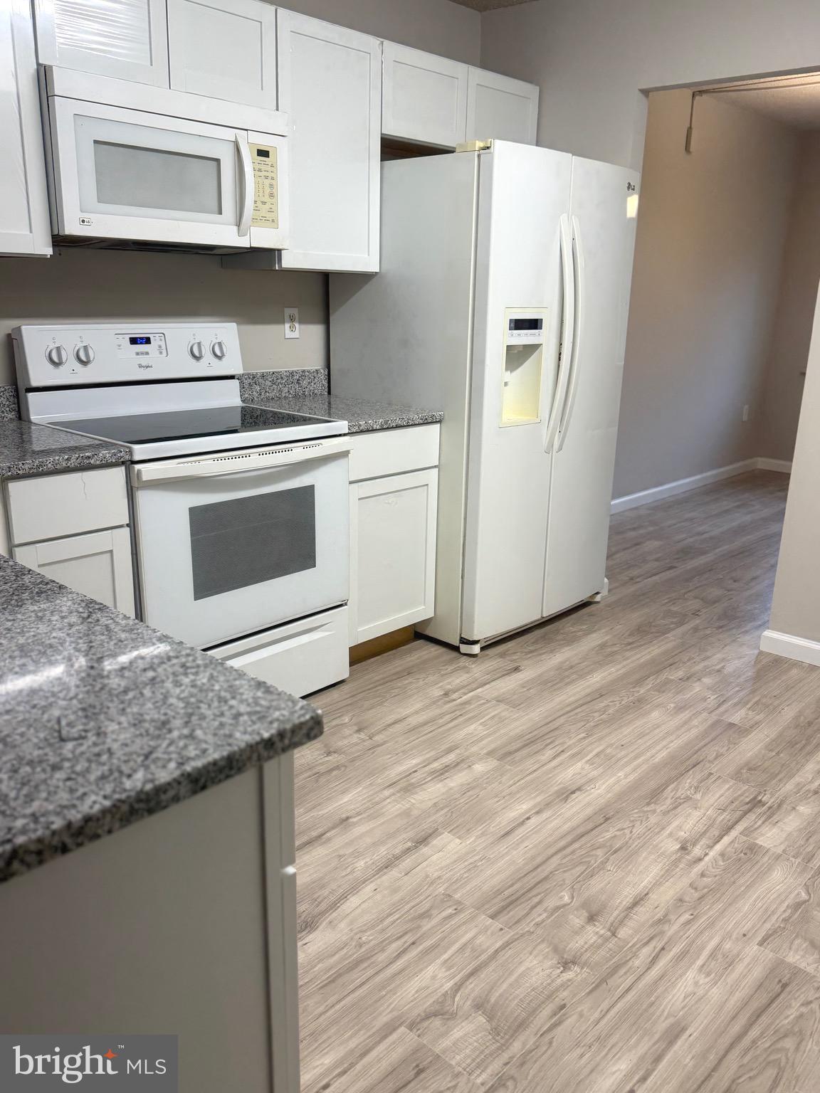 SPRINGWOOD - Residential Lease