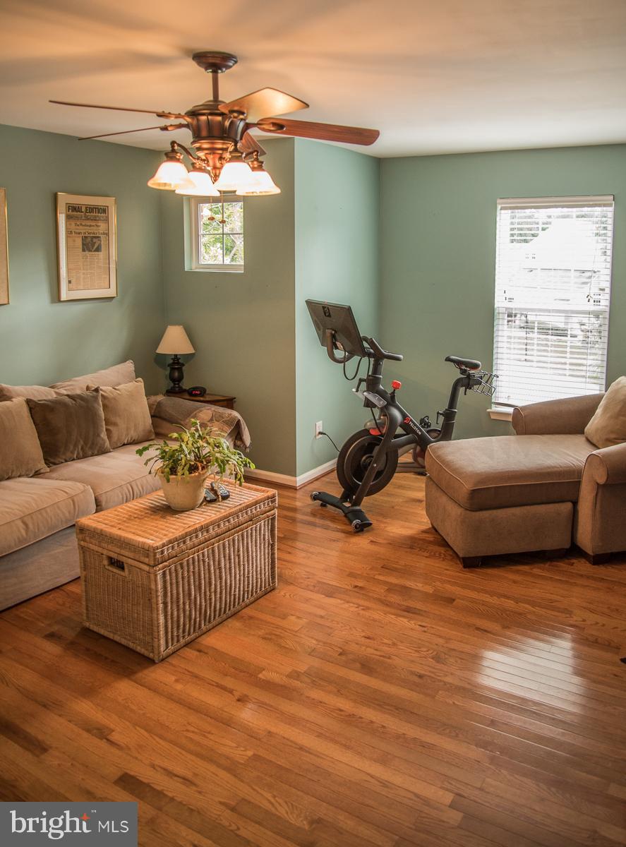 VILLAGES AT SAYBROOKE - Residential