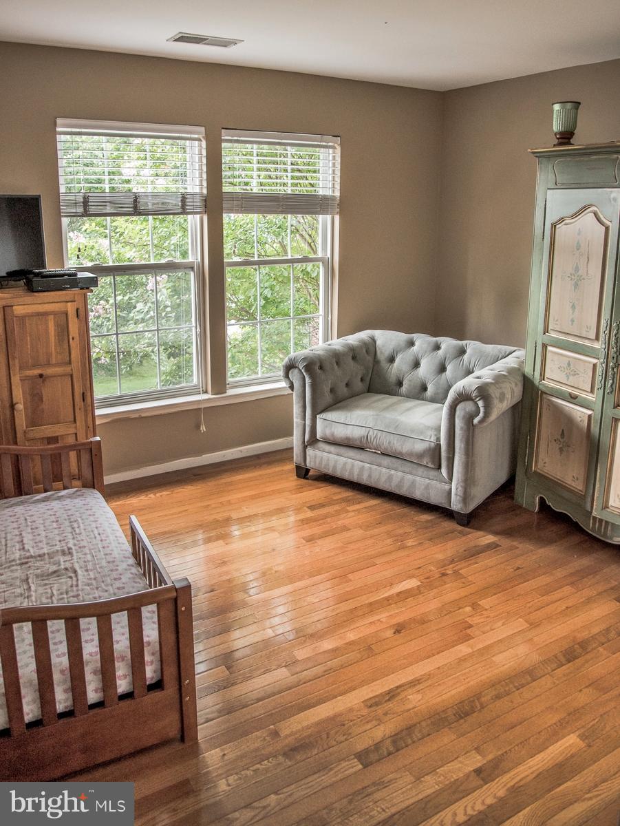 VILLAGES AT SAYBROOKE - Residential