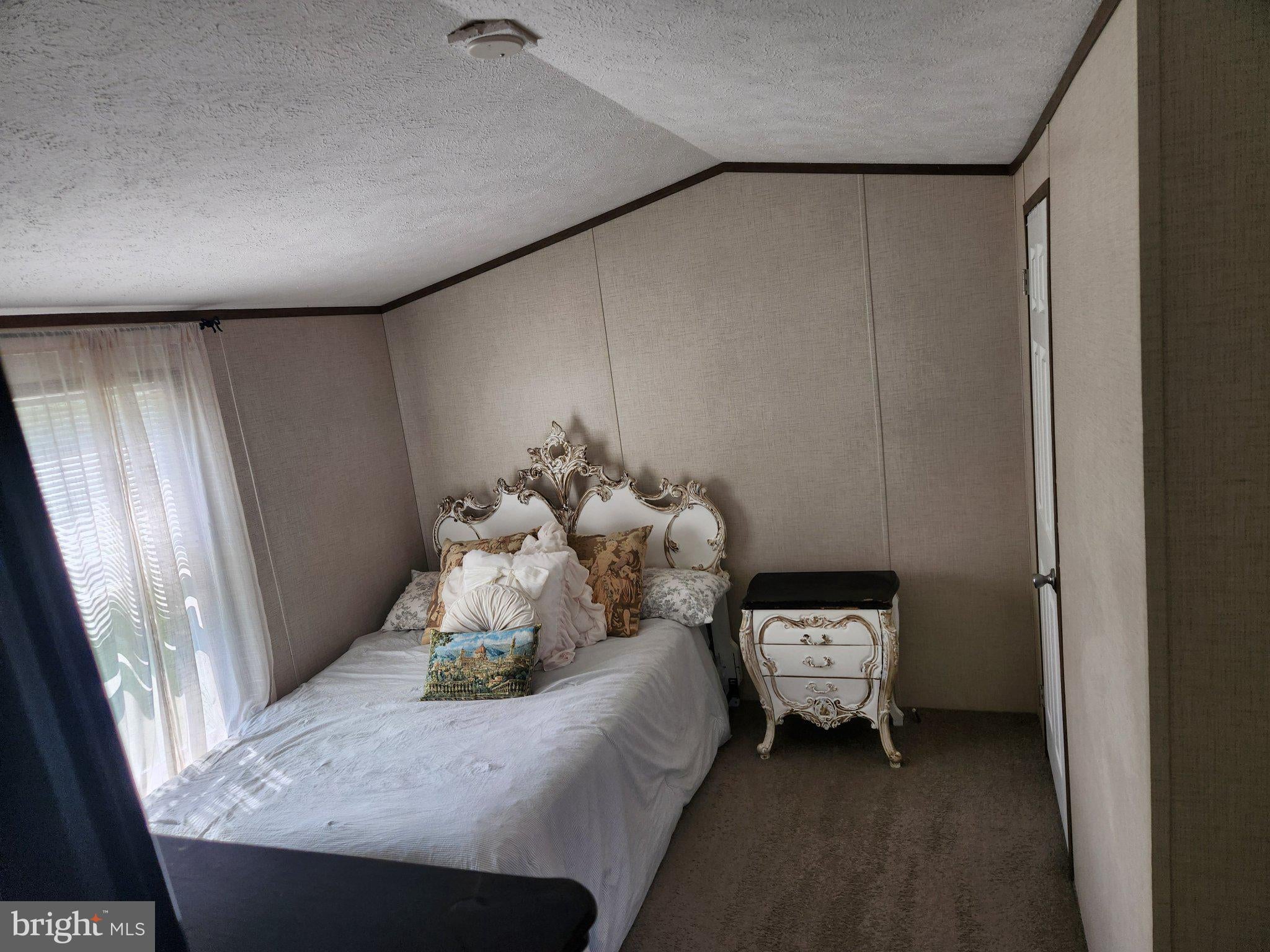 122 BOXWOOD ROAD