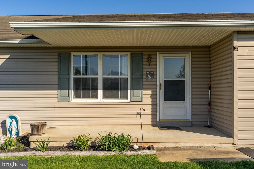 Photo of 37 RAY DR, DENVER, PA 17517 (MLS # PALA2032682)