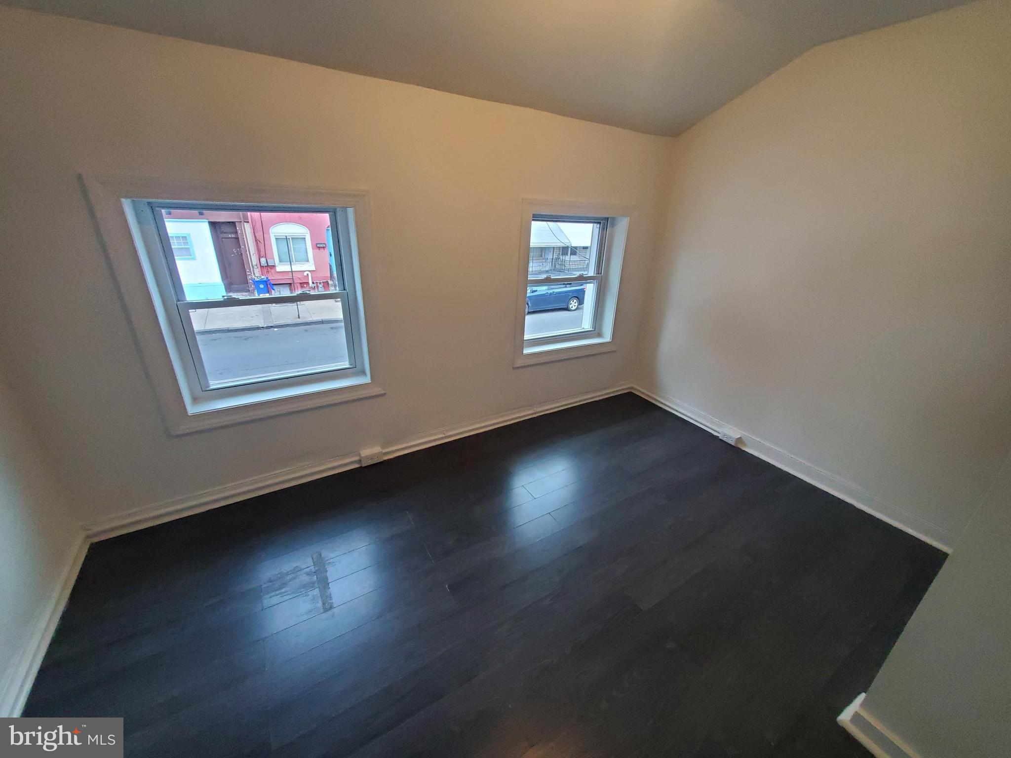 SOUTHERN READING - Residential Lease