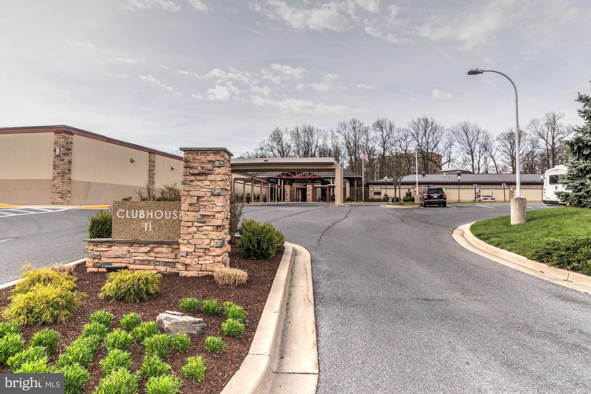 FAIRWAYS NORTH - Residential