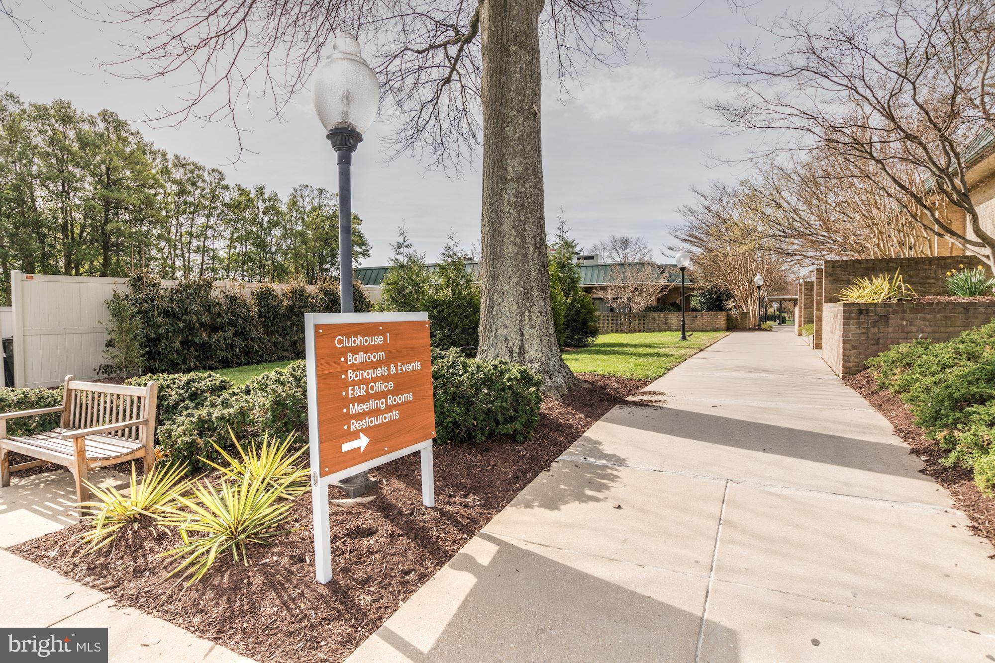 FAIRWAYS NORTH - Residential