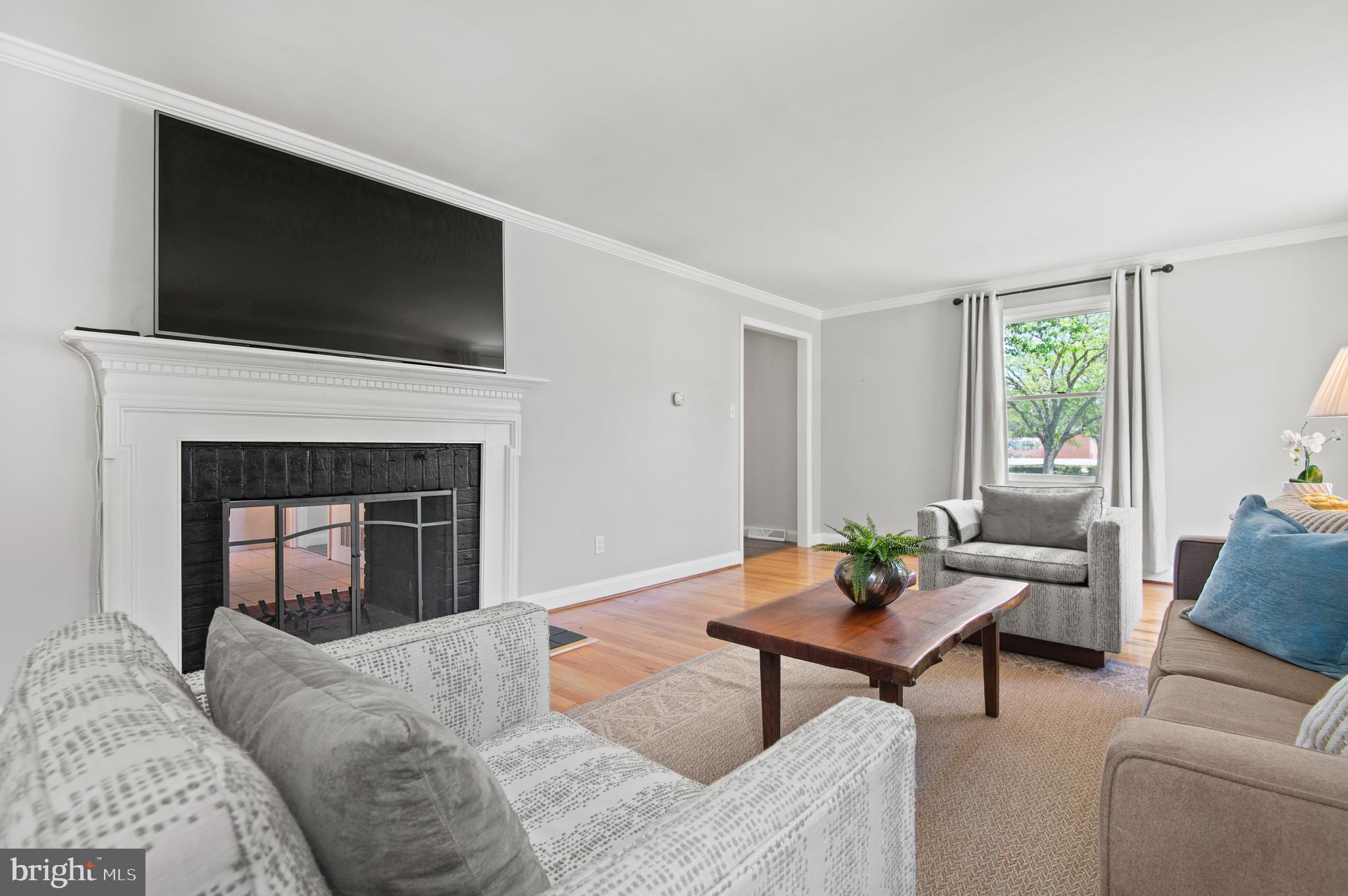 264 E PADONIA ROAD