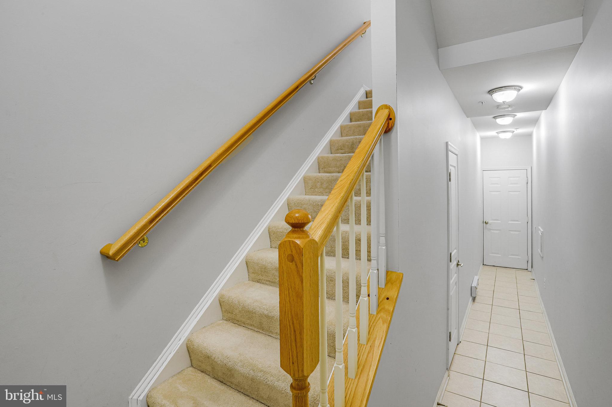 1830 WHEYFIELD DRIVE B 6-B