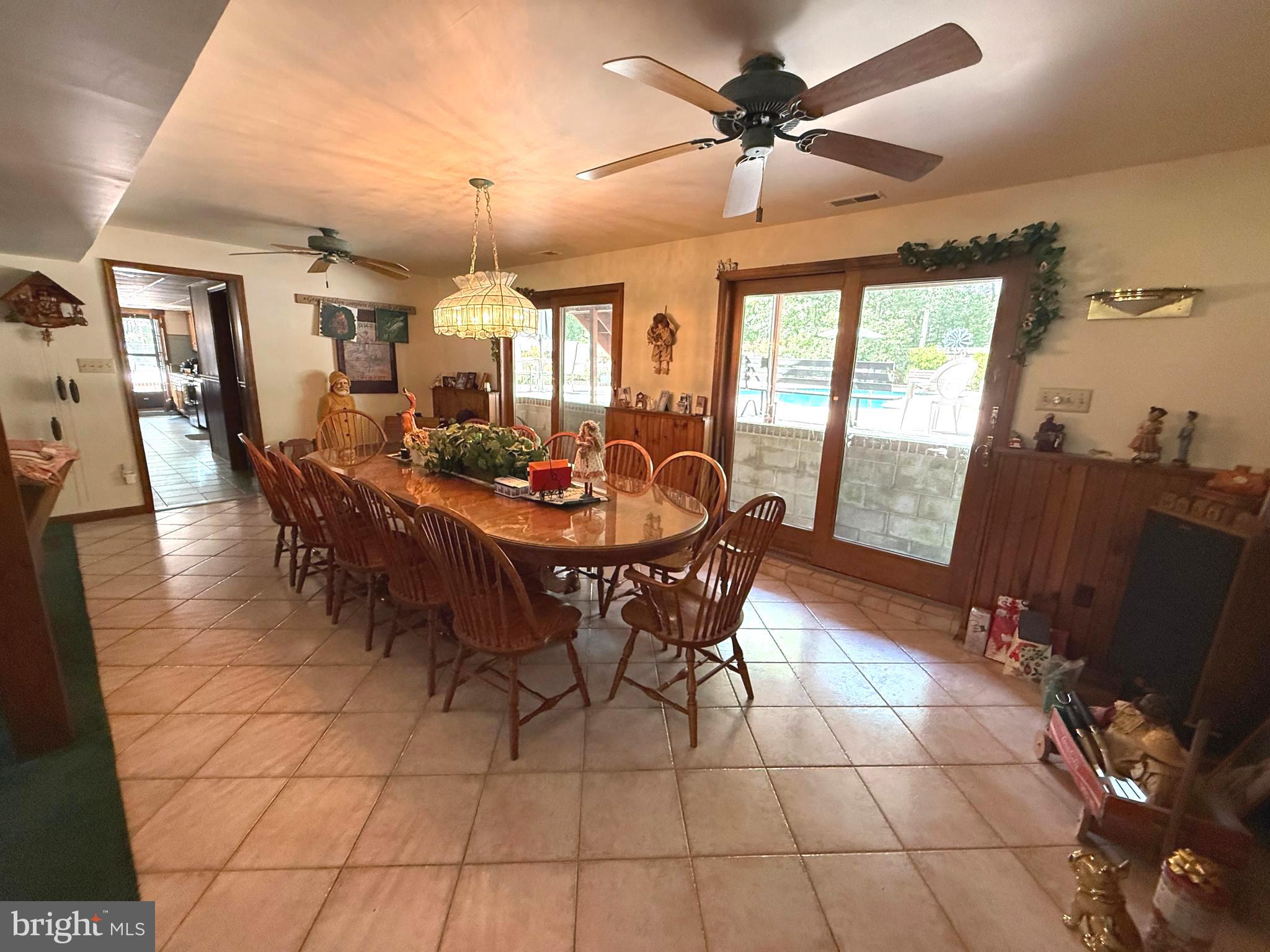 MILLVILLE - Residential