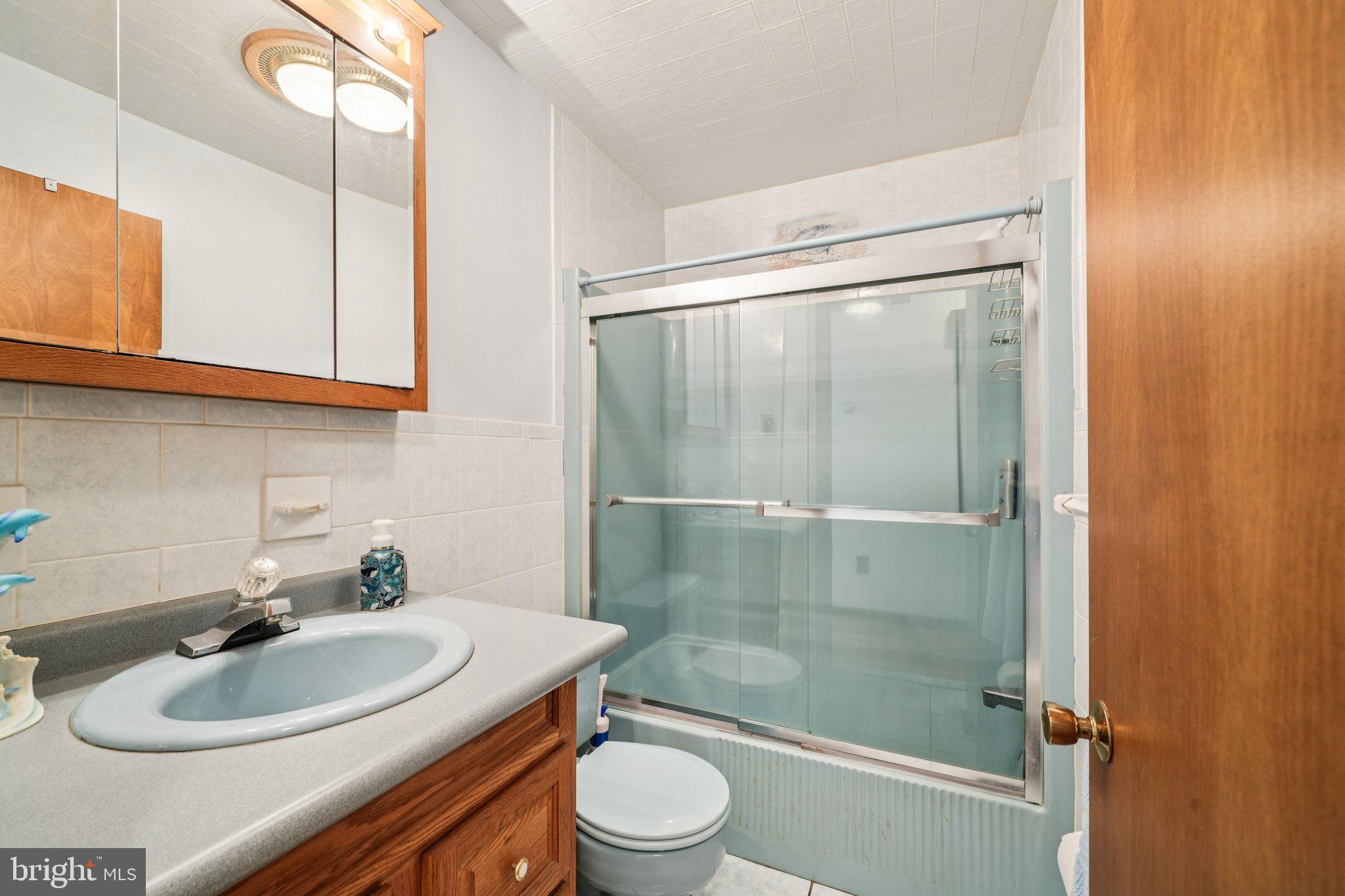 MILLVILLE - Residential