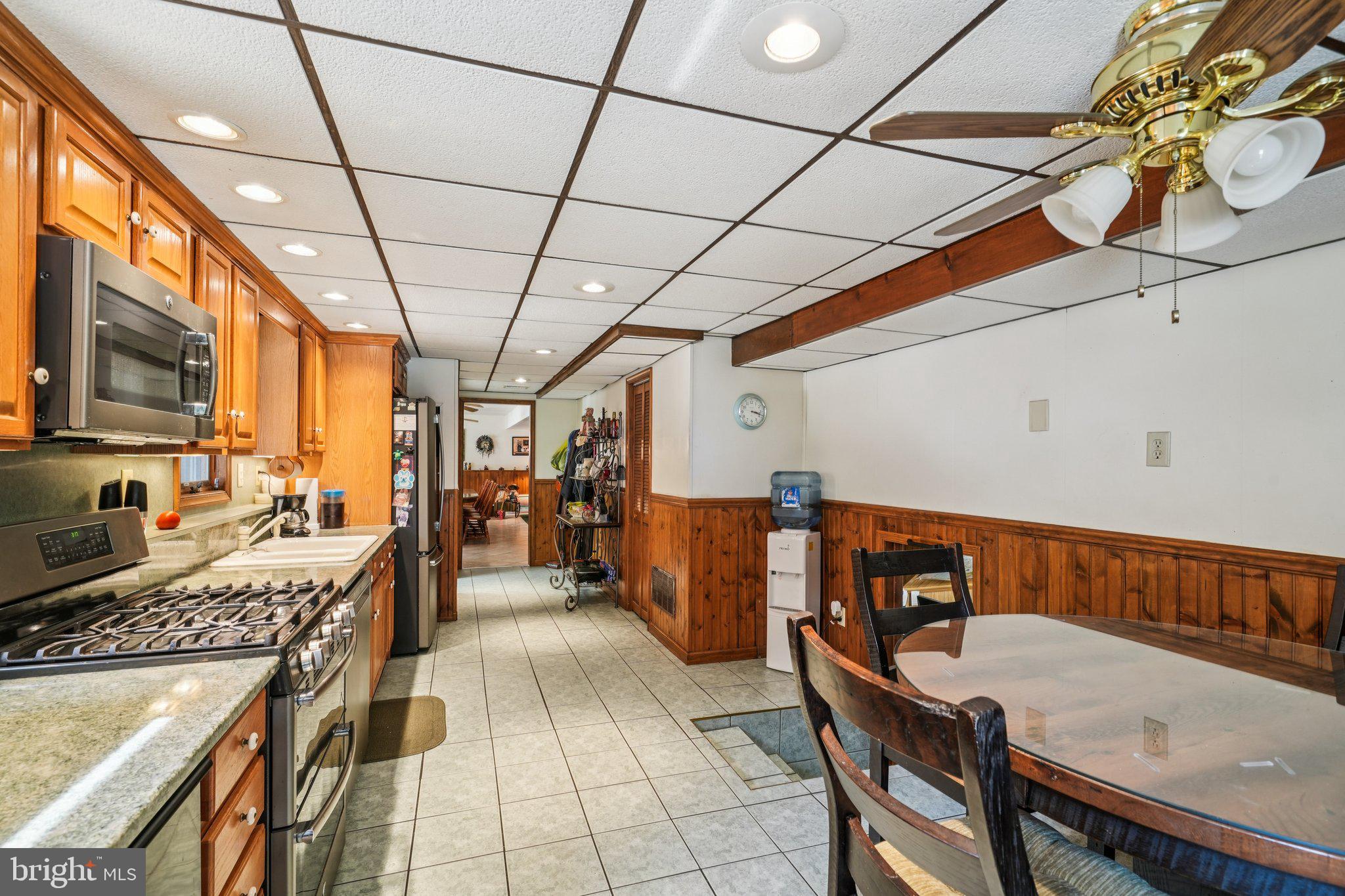 MILLVILLE - Residential