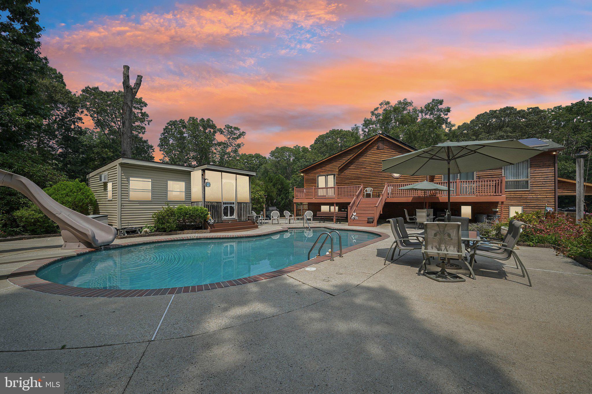 MILLVILLE - Residential