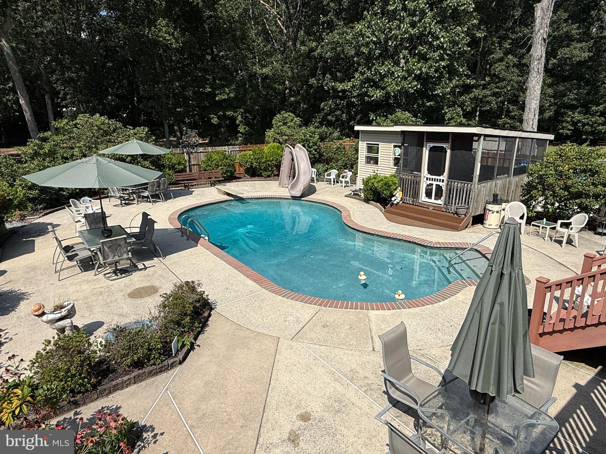 MILLVILLE - Residential