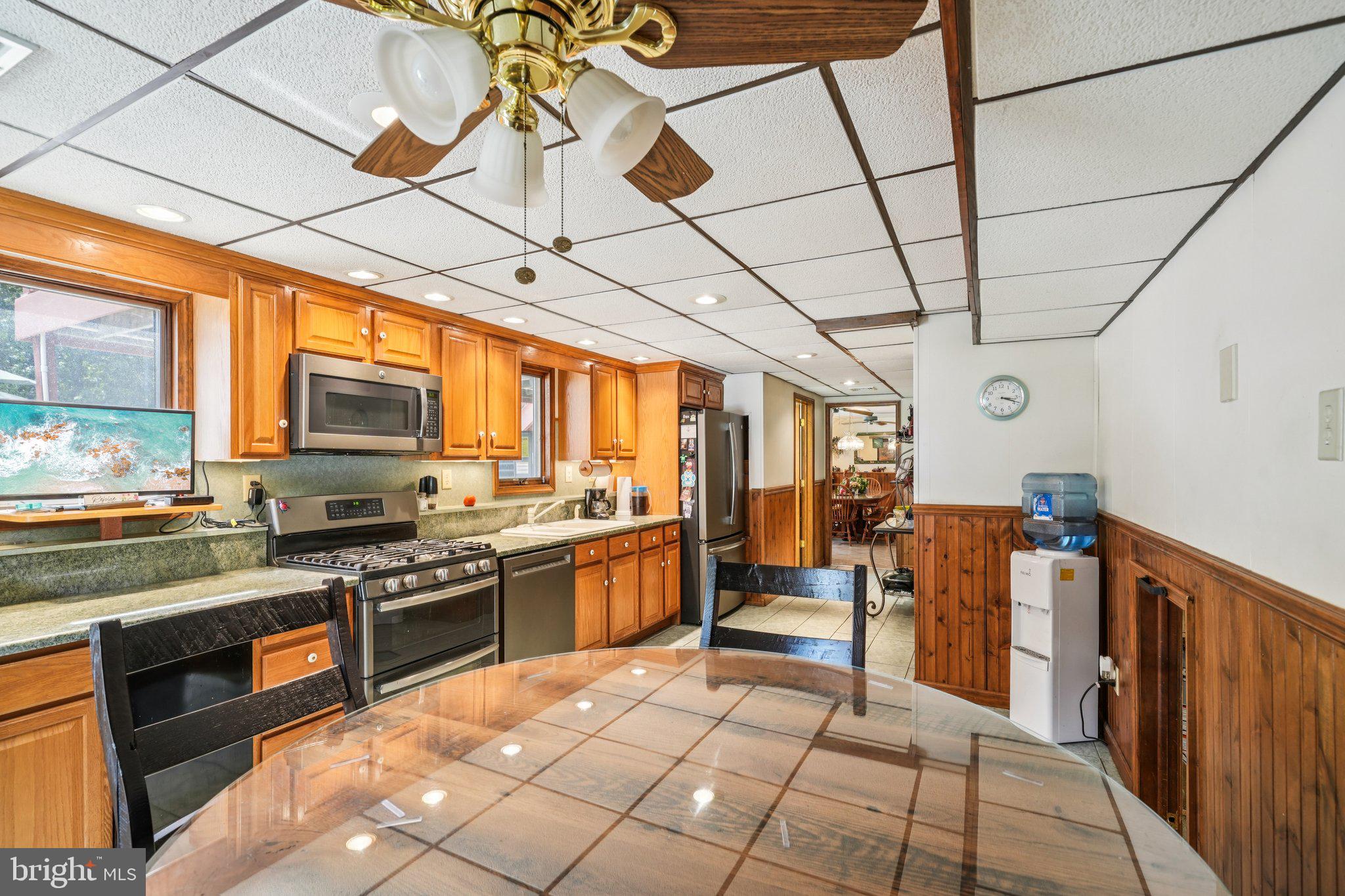 MILLVILLE - Residential