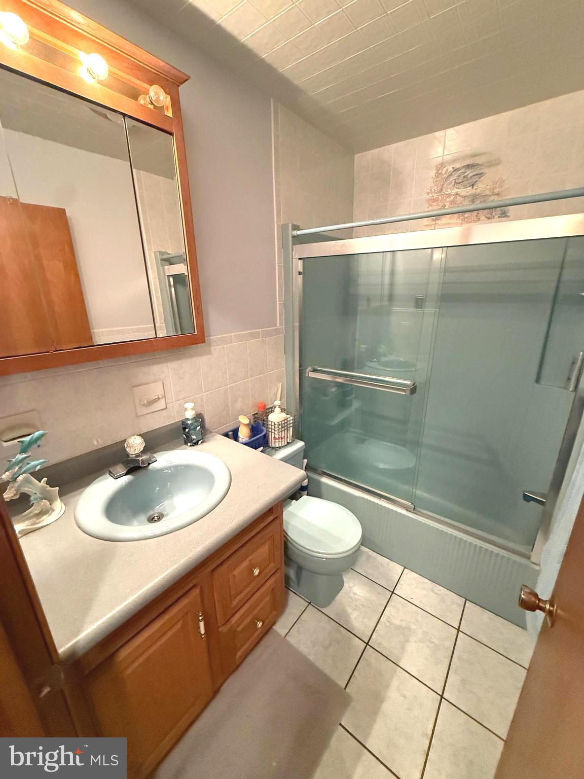 MILLVILLE - Residential