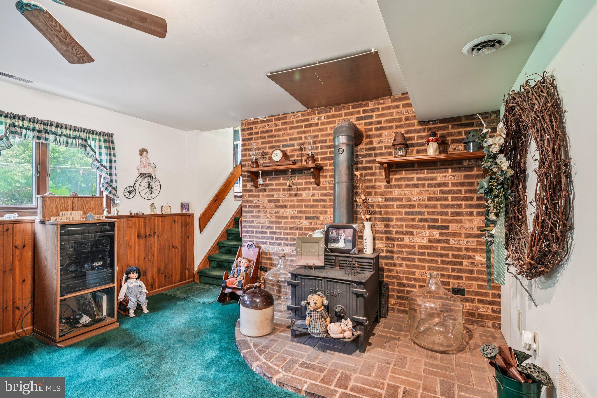 MILLVILLE - Residential