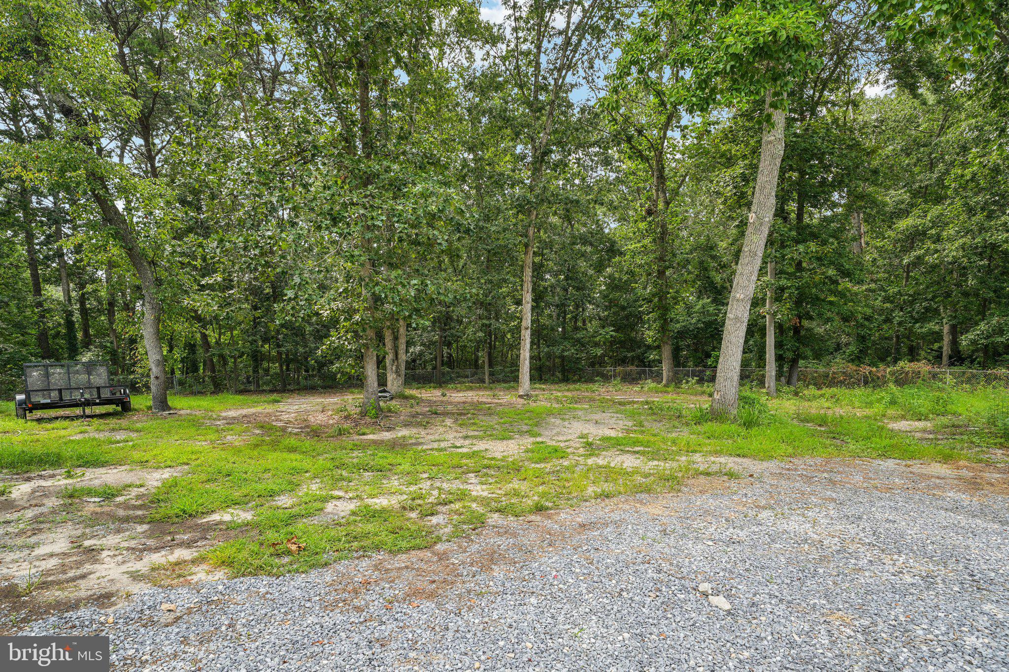 MILLVILLE - Residential