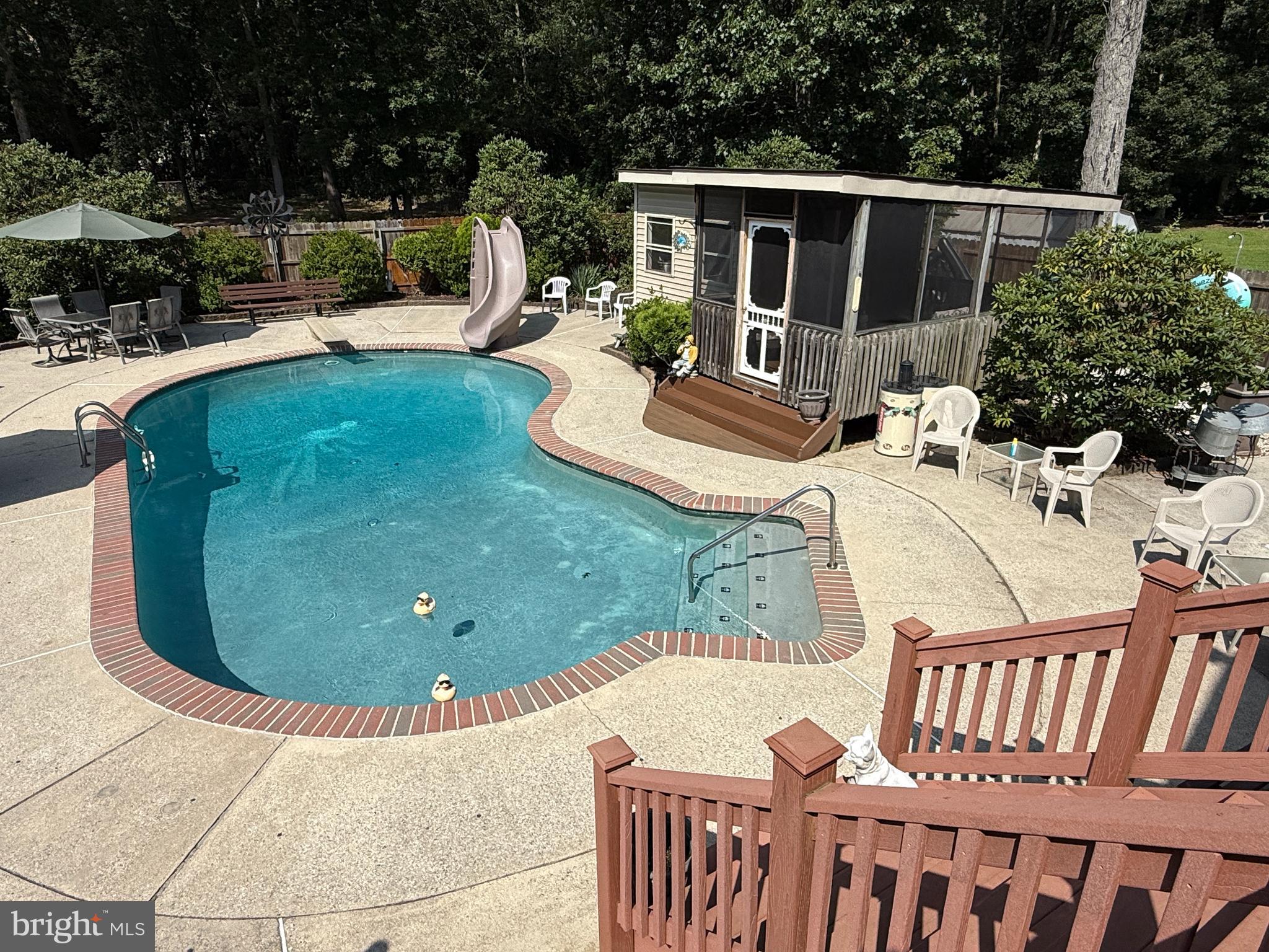 MILLVILLE - Residential