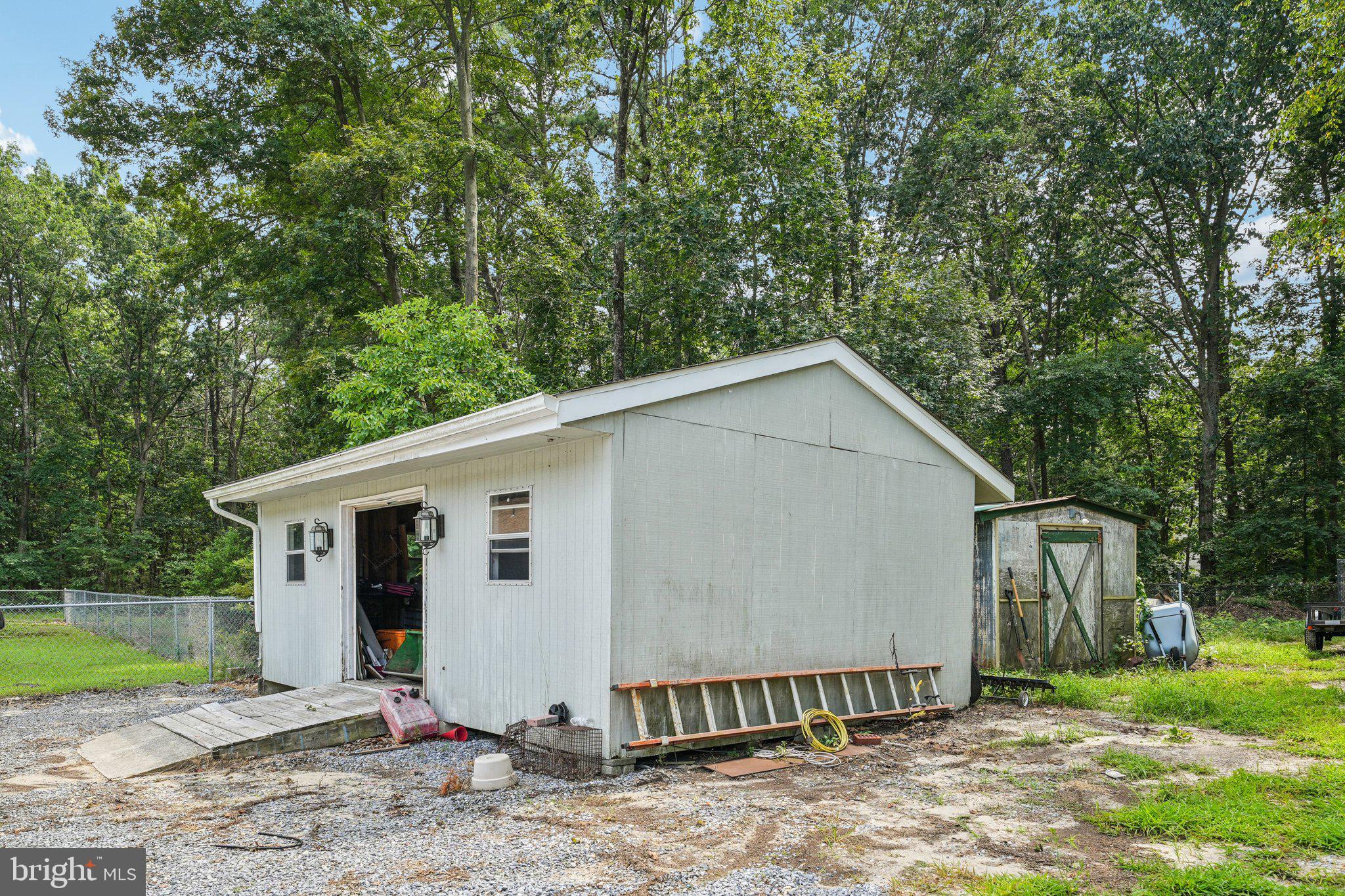 MILLVILLE - Residential