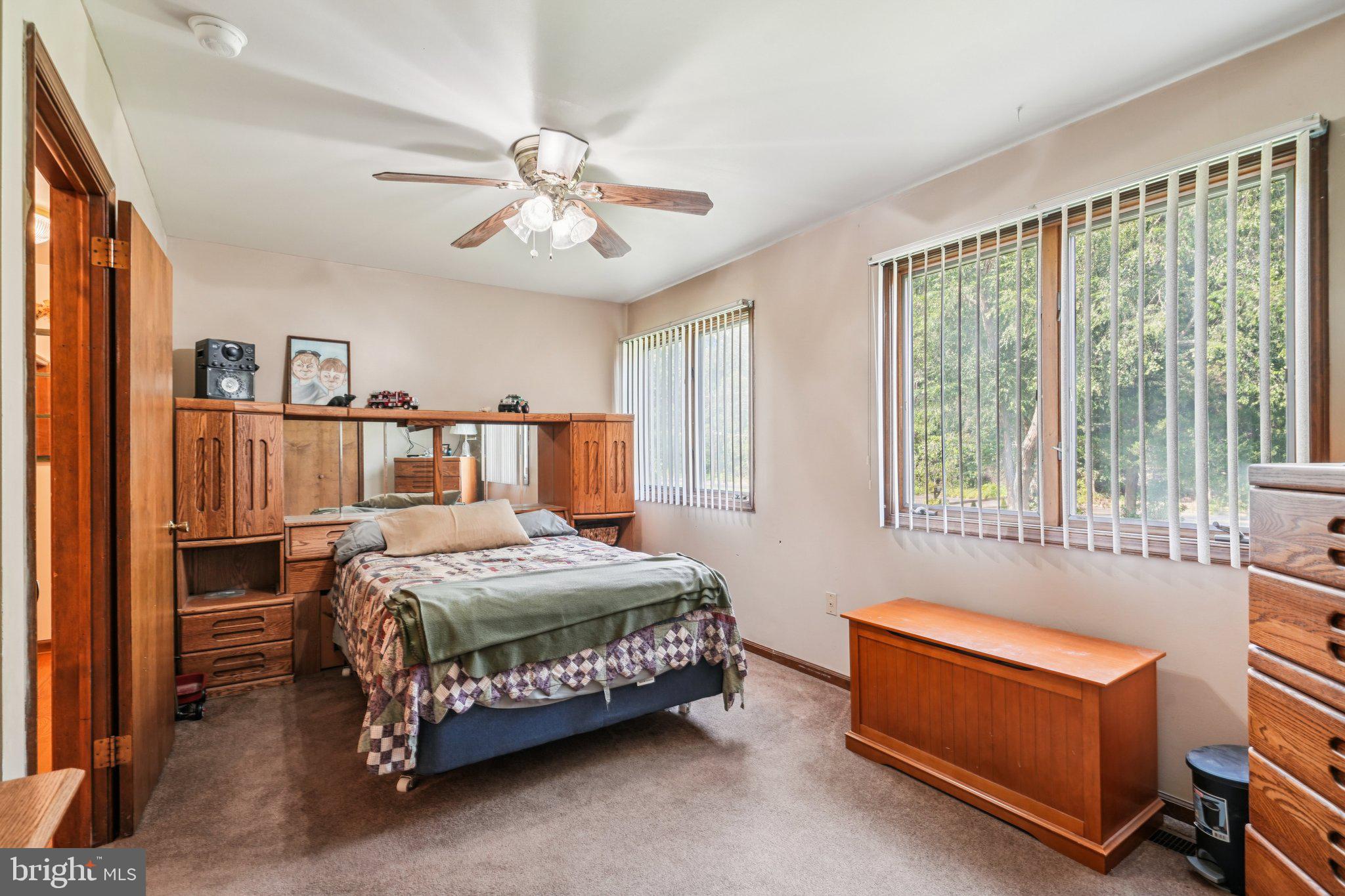 MILLVILLE - Residential