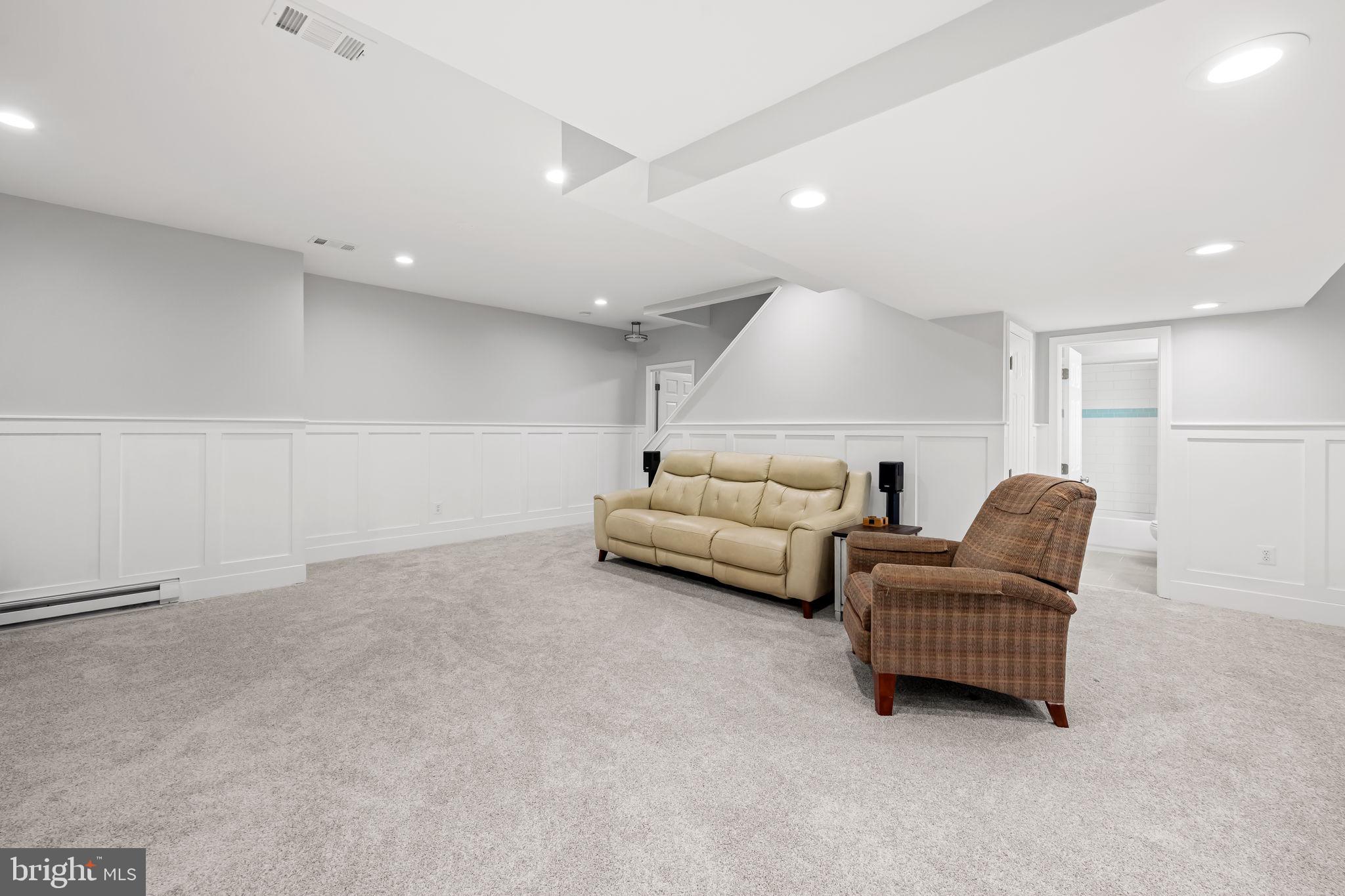 CRYSTAL SPRINGS ESTATES - Residential