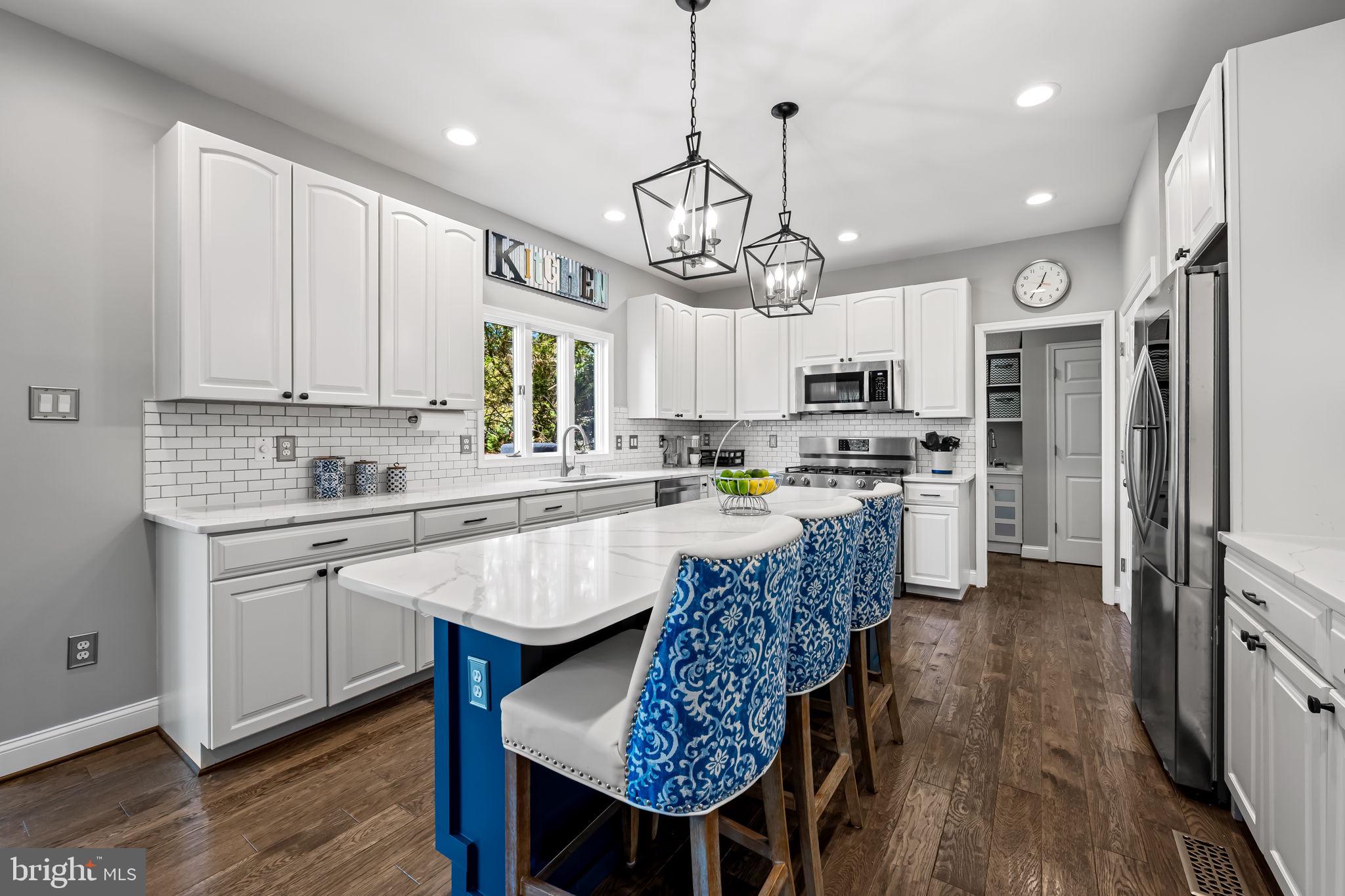 CRYSTAL SPRINGS ESTATES - Residential