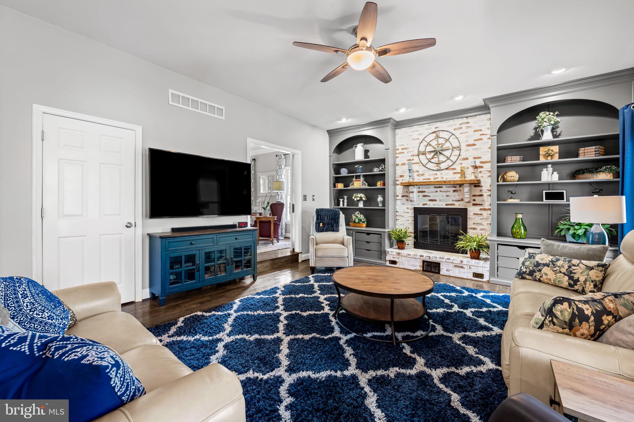 CRYSTAL SPRINGS ESTATES - Residential