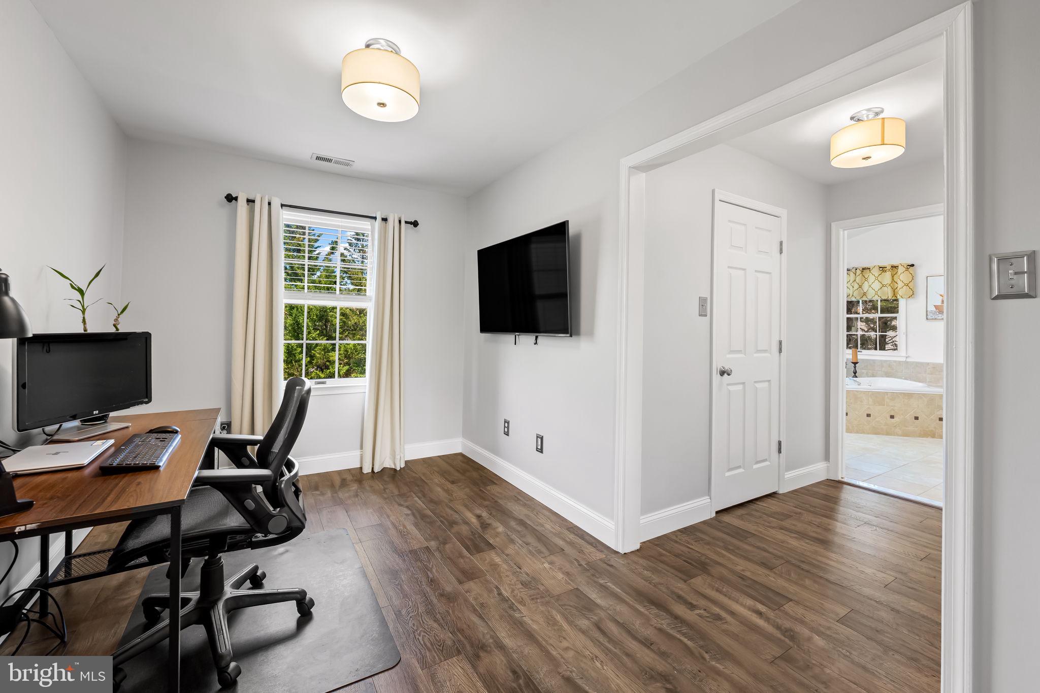 CRYSTAL SPRINGS ESTATES - Residential