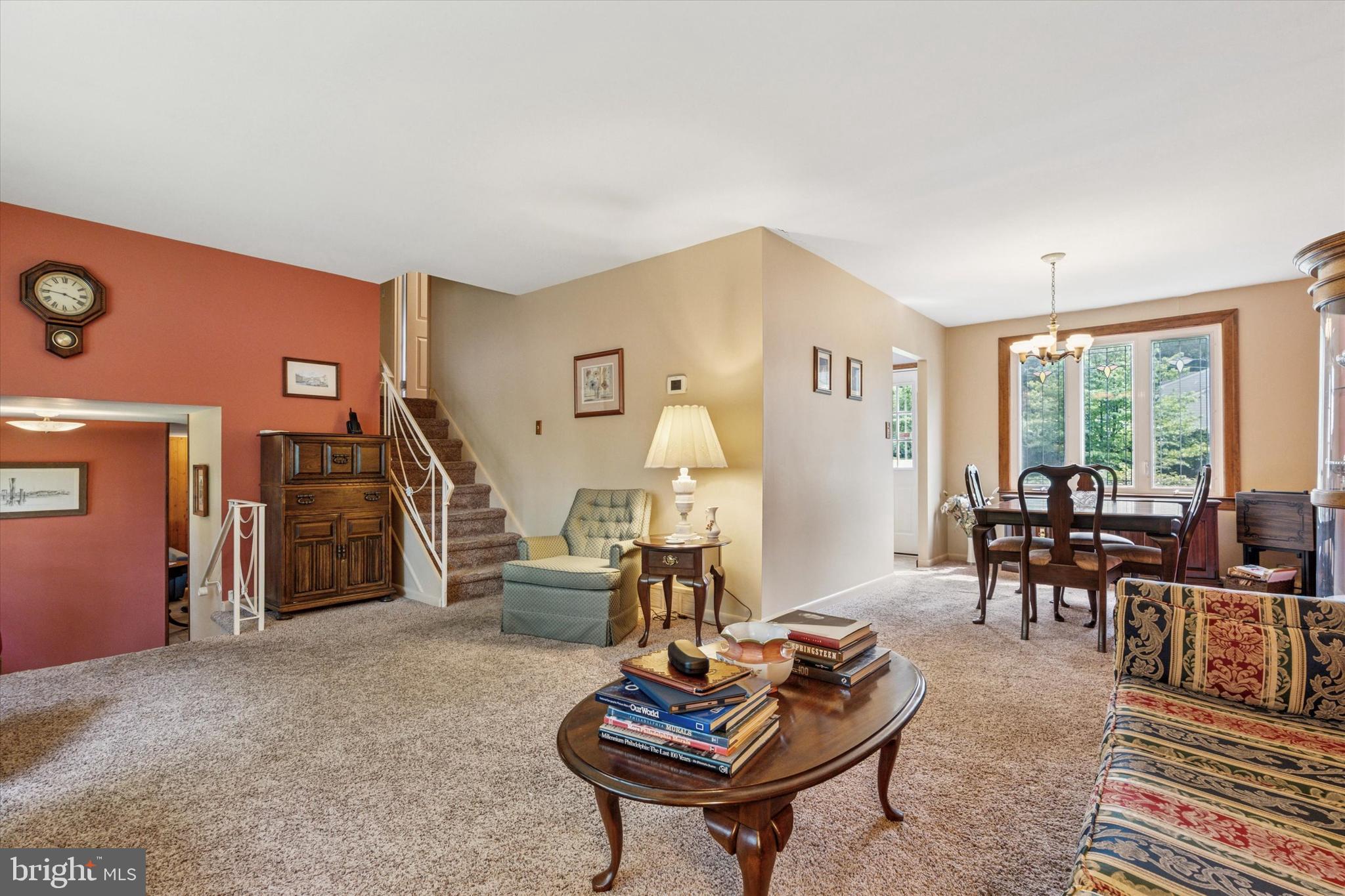 SUBURBAN GREENS - Residential