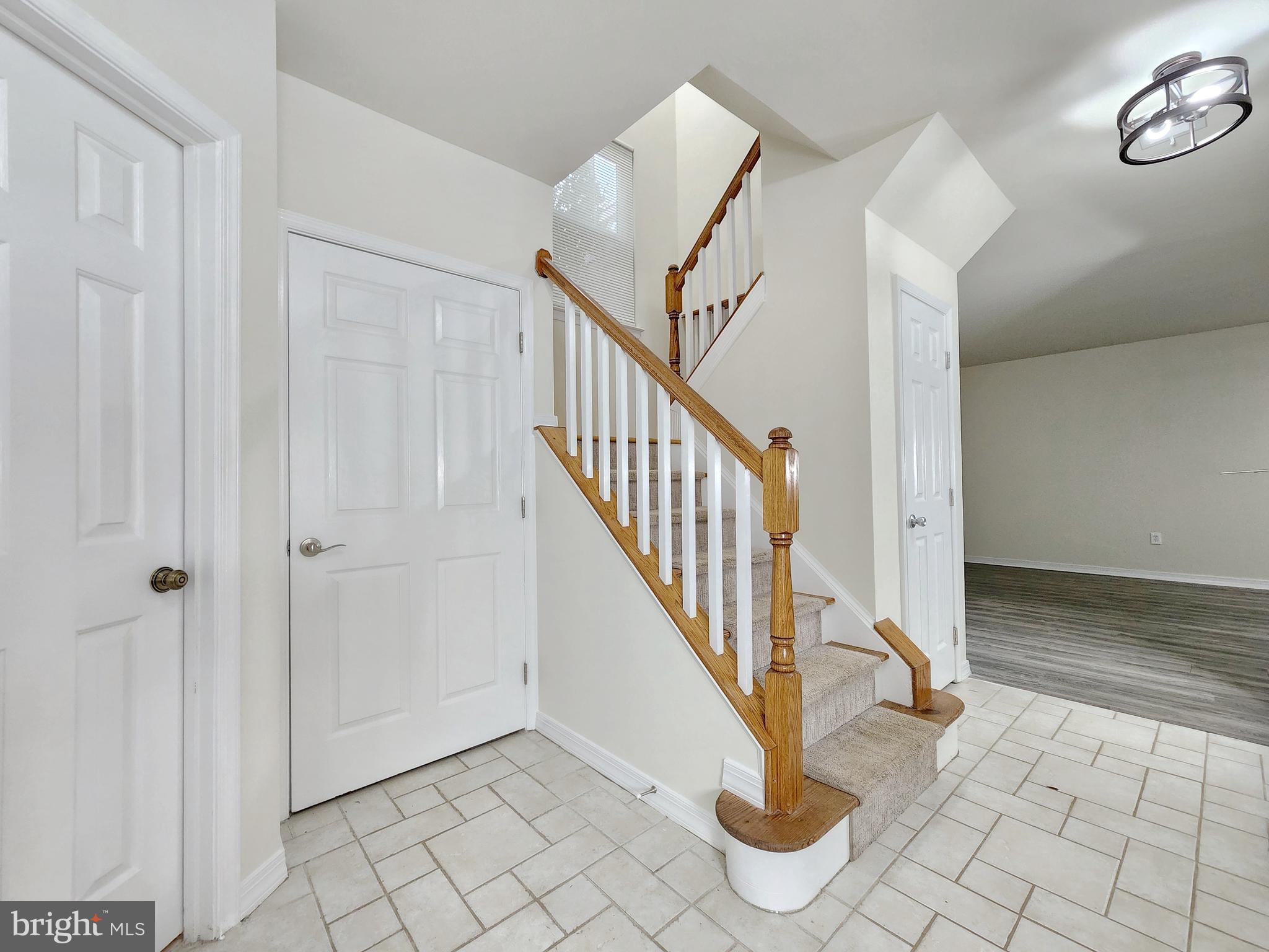 5130 CASTLE HARBOR WAY 80